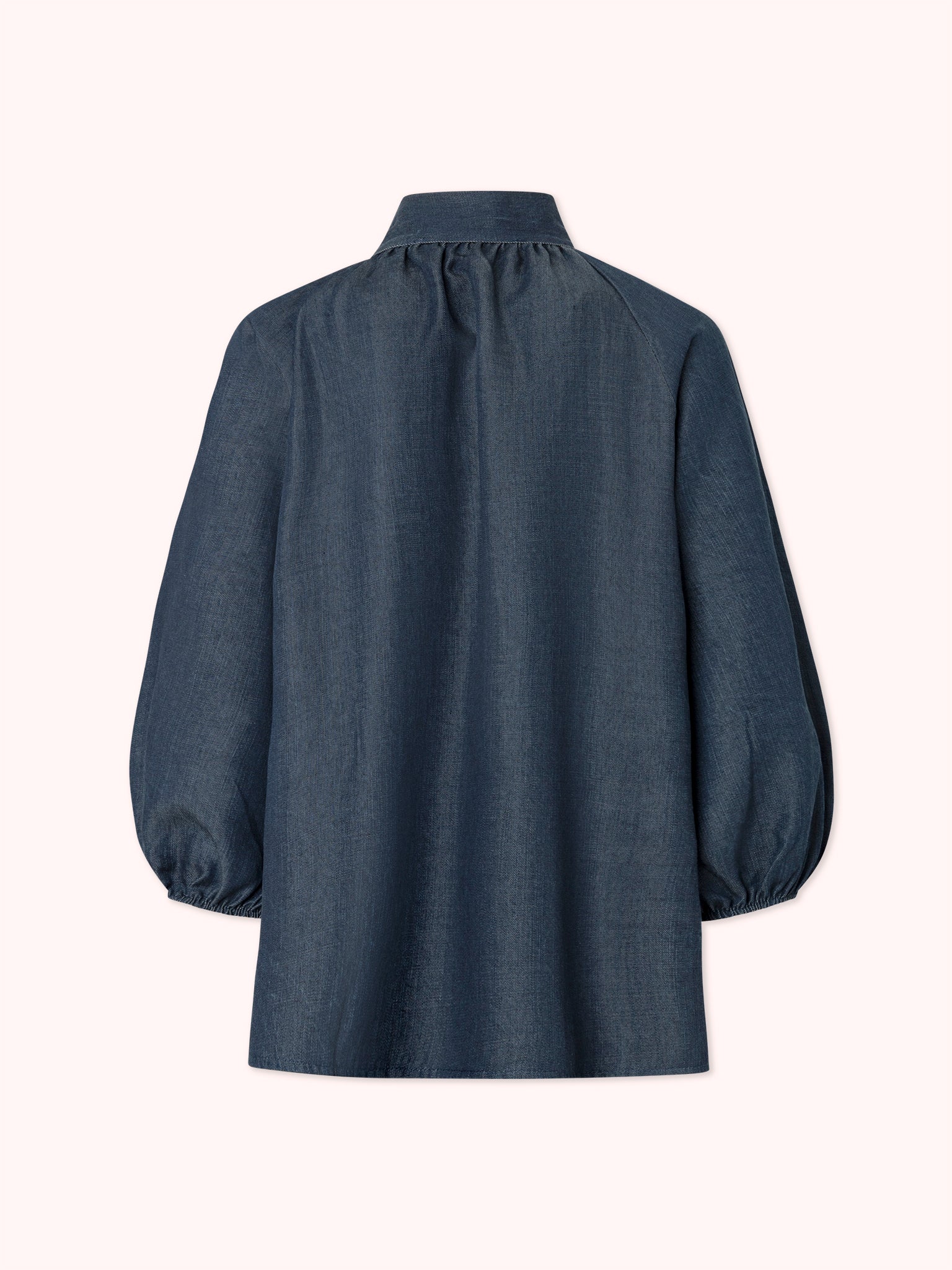 BLUSA MANGA ABULLONADA CON LAZO EN CUELLO EN DENIM