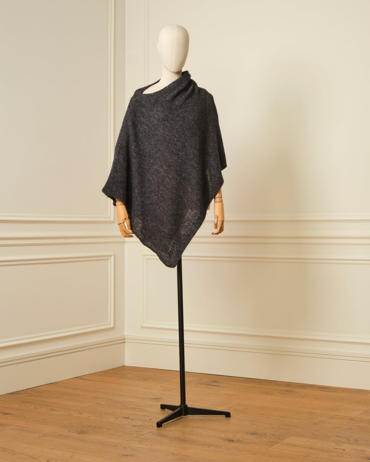 PONCHO GRIS MEDIO