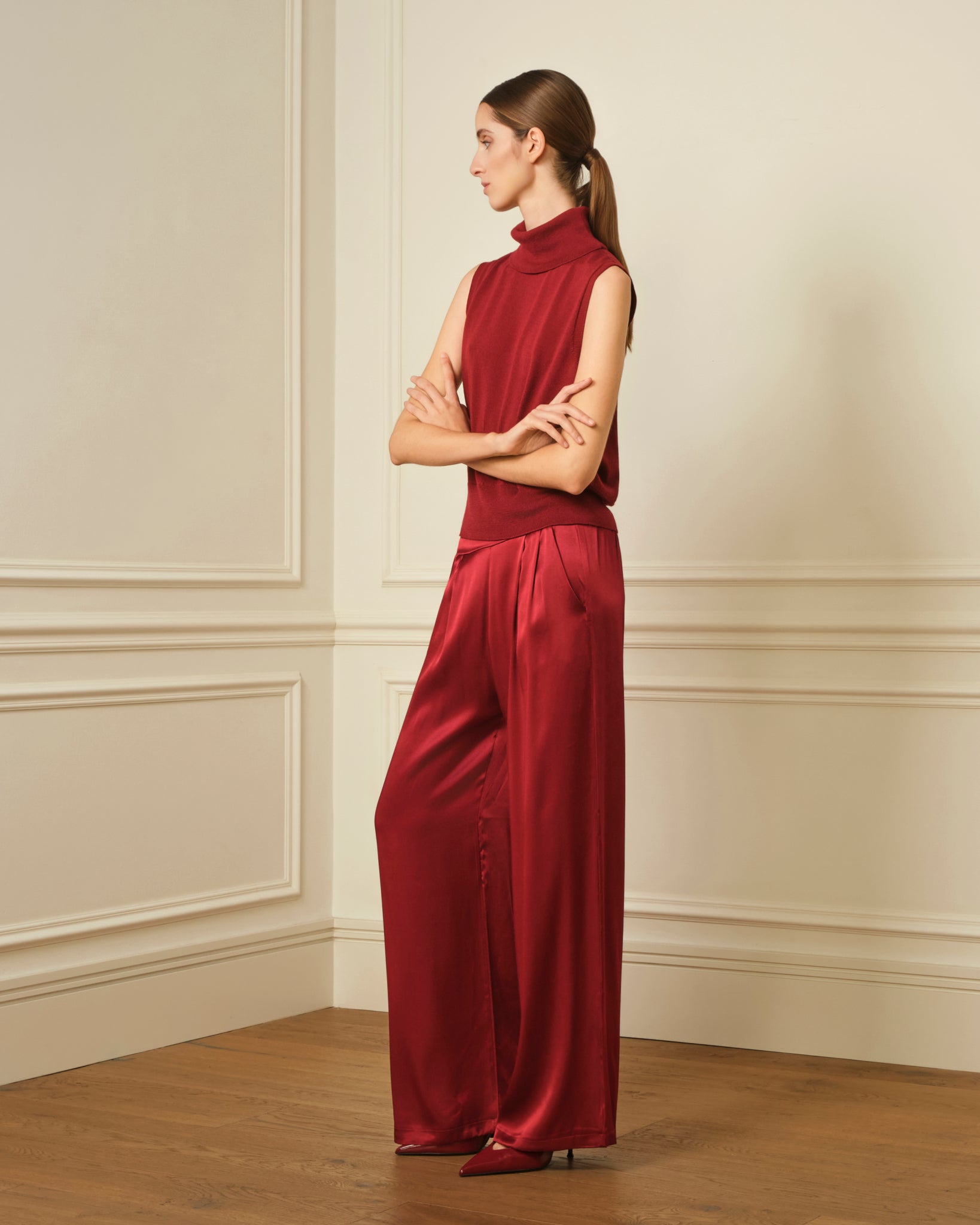 PANTALÓN PALAZZO SATINADO BURDEOS
