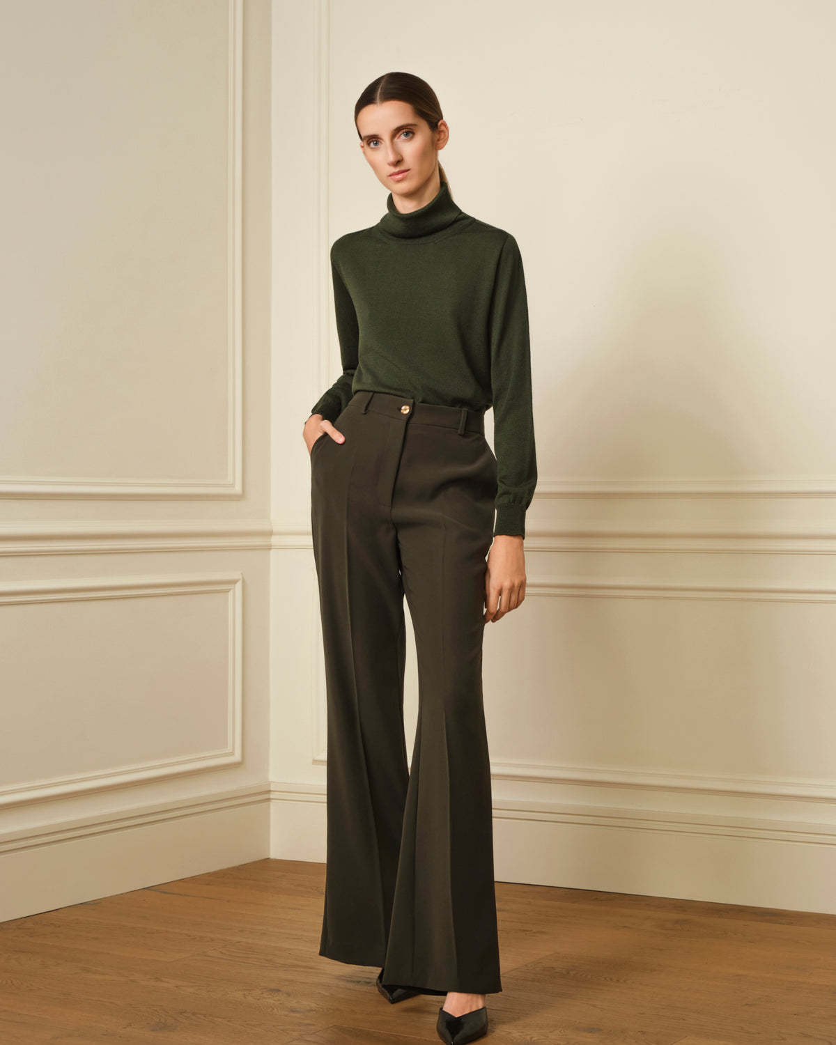 PANTALÓN CREP VERDE