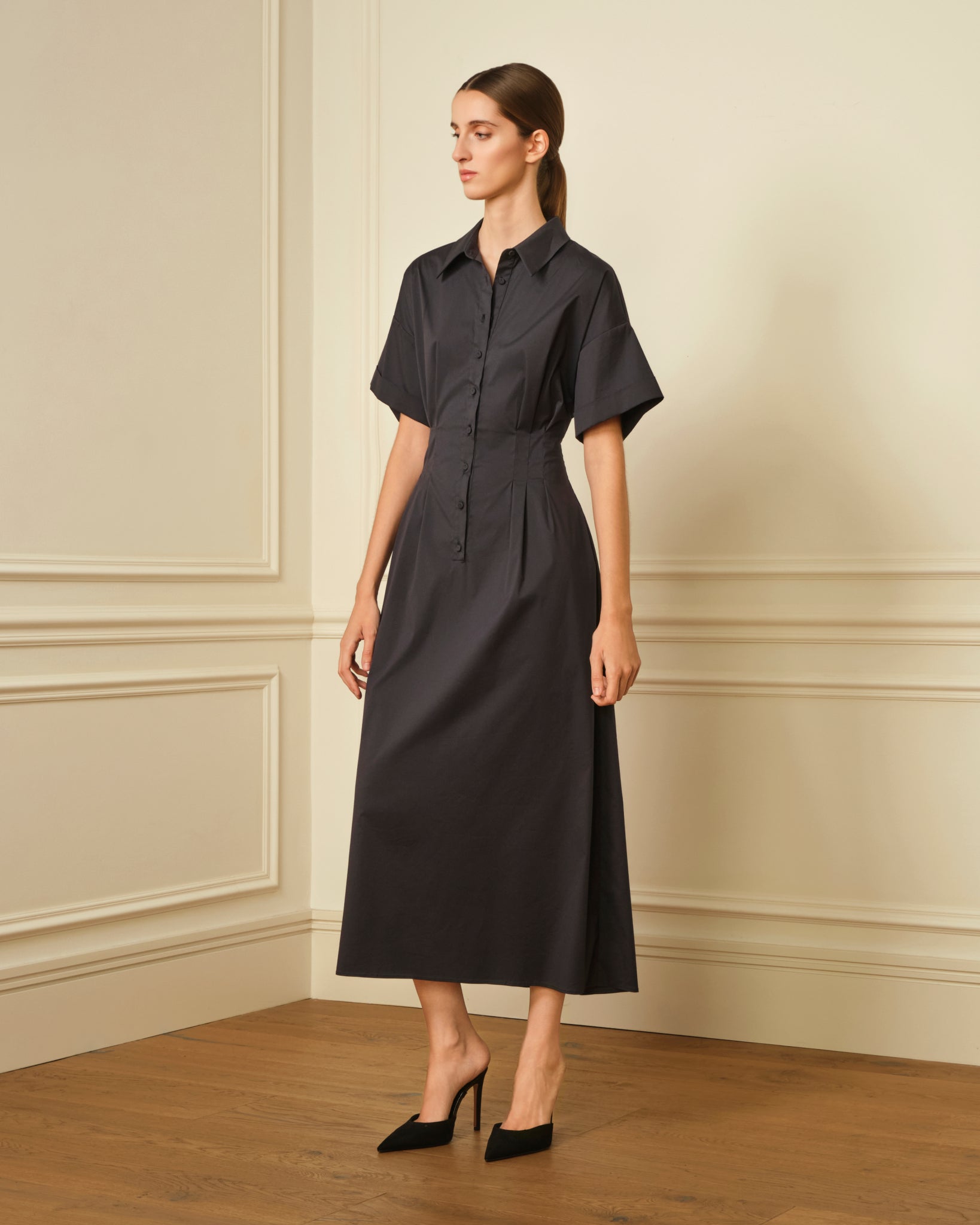 VESTIDO MIDI CAMISERO CON PINZAS