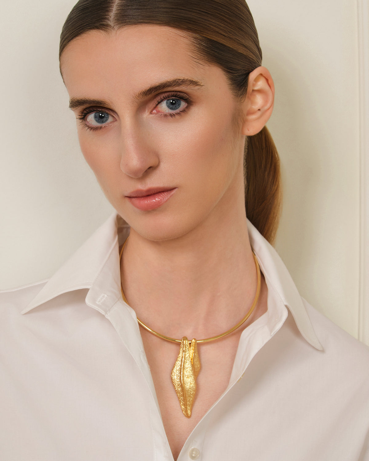 LEMON LEAF COLLAR DORADO