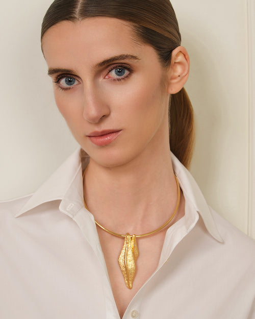 LEMON LEAF COLLAR DORADO