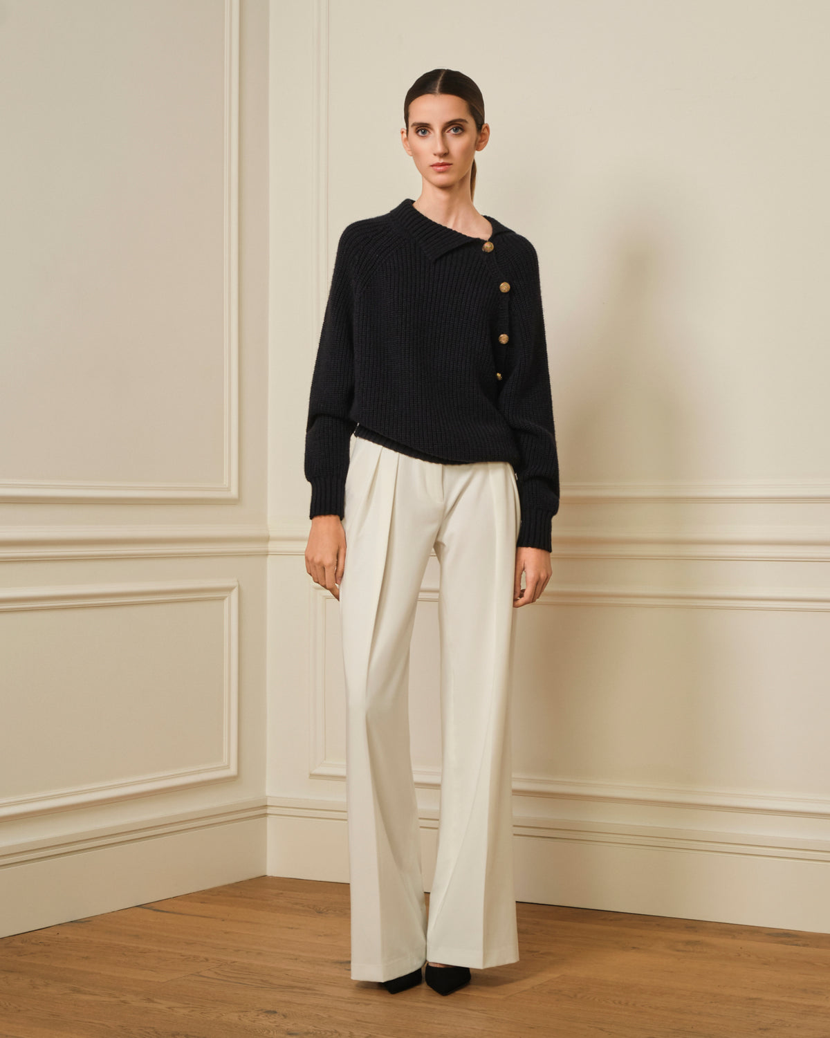 SUÉTER DE CUELLO ALTO BOTONES NAVY
