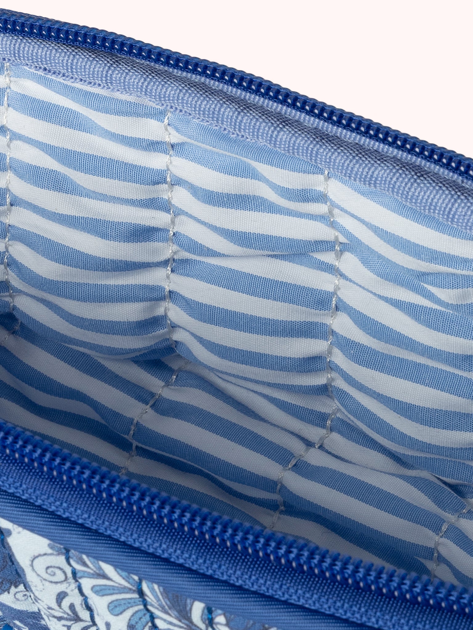 NECESER PEQUEÑO AZUL