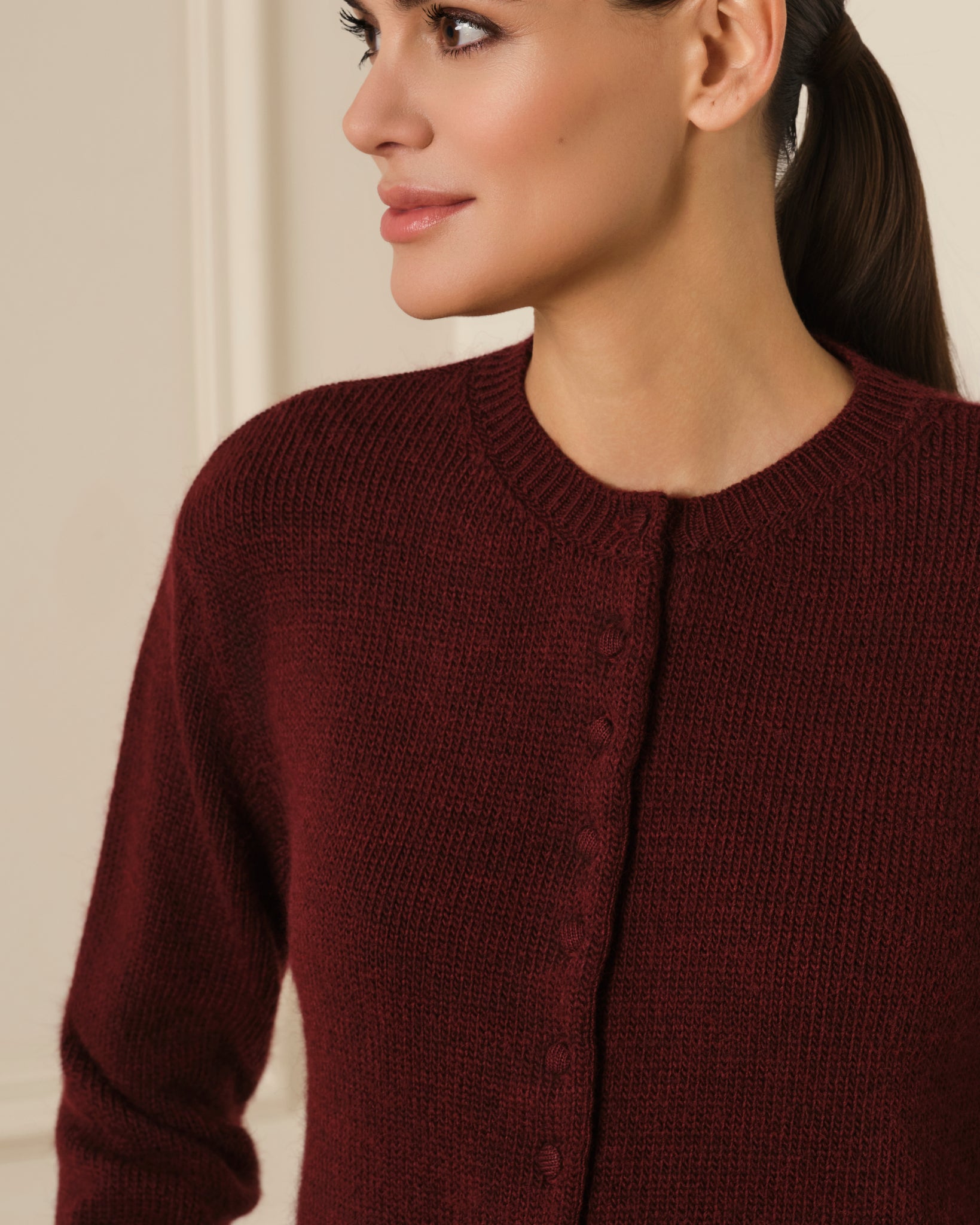 CÁRDIGAN DE BOTONES FORRADOS GRANATE