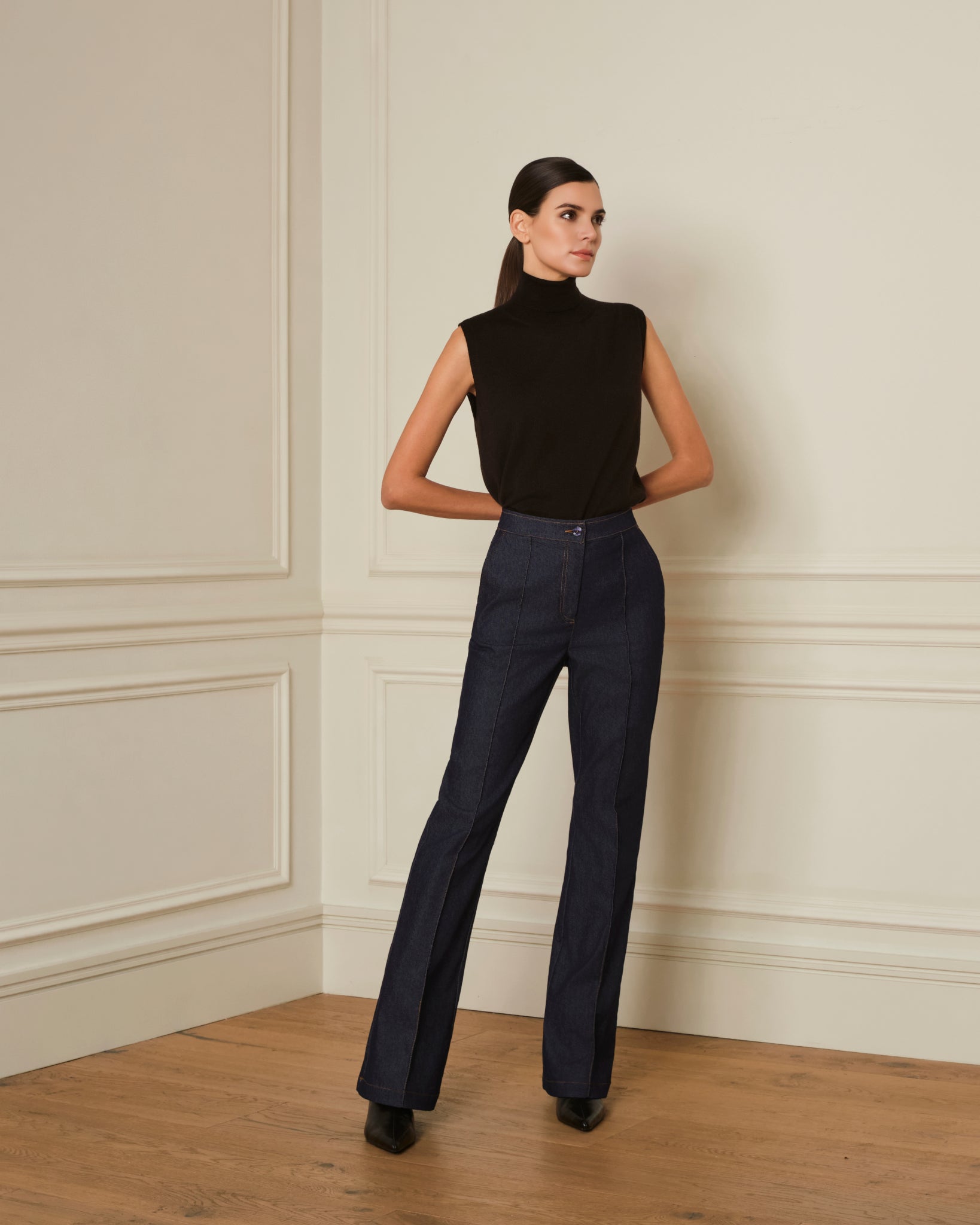 PANTALÓN FLARE DENIM