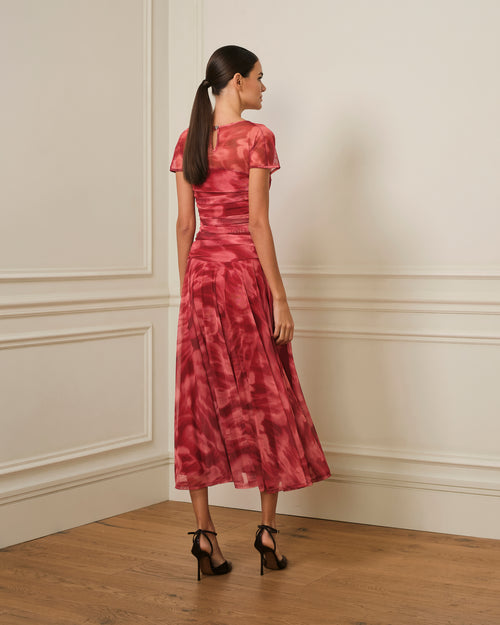 VESTIDO MIDI DRAPEADO DE TUL ESTAMPADO ROJO