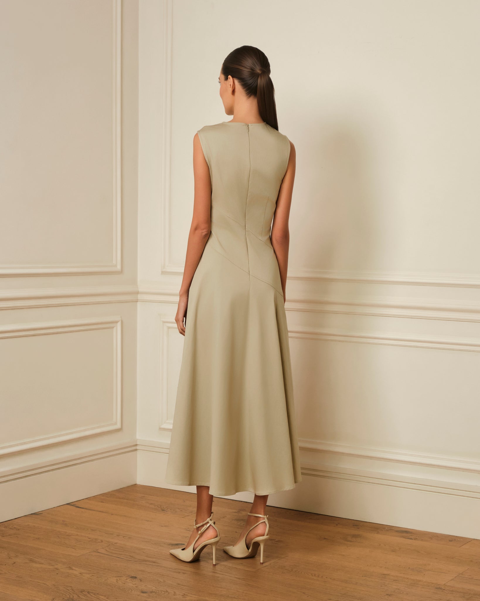 VESTIDO MIDI CON COSTURAS VISTAS BEIGE