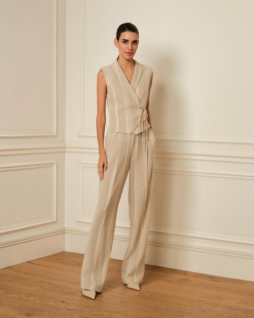 CHALECO CRUZADO DE RAYAS CRUDO