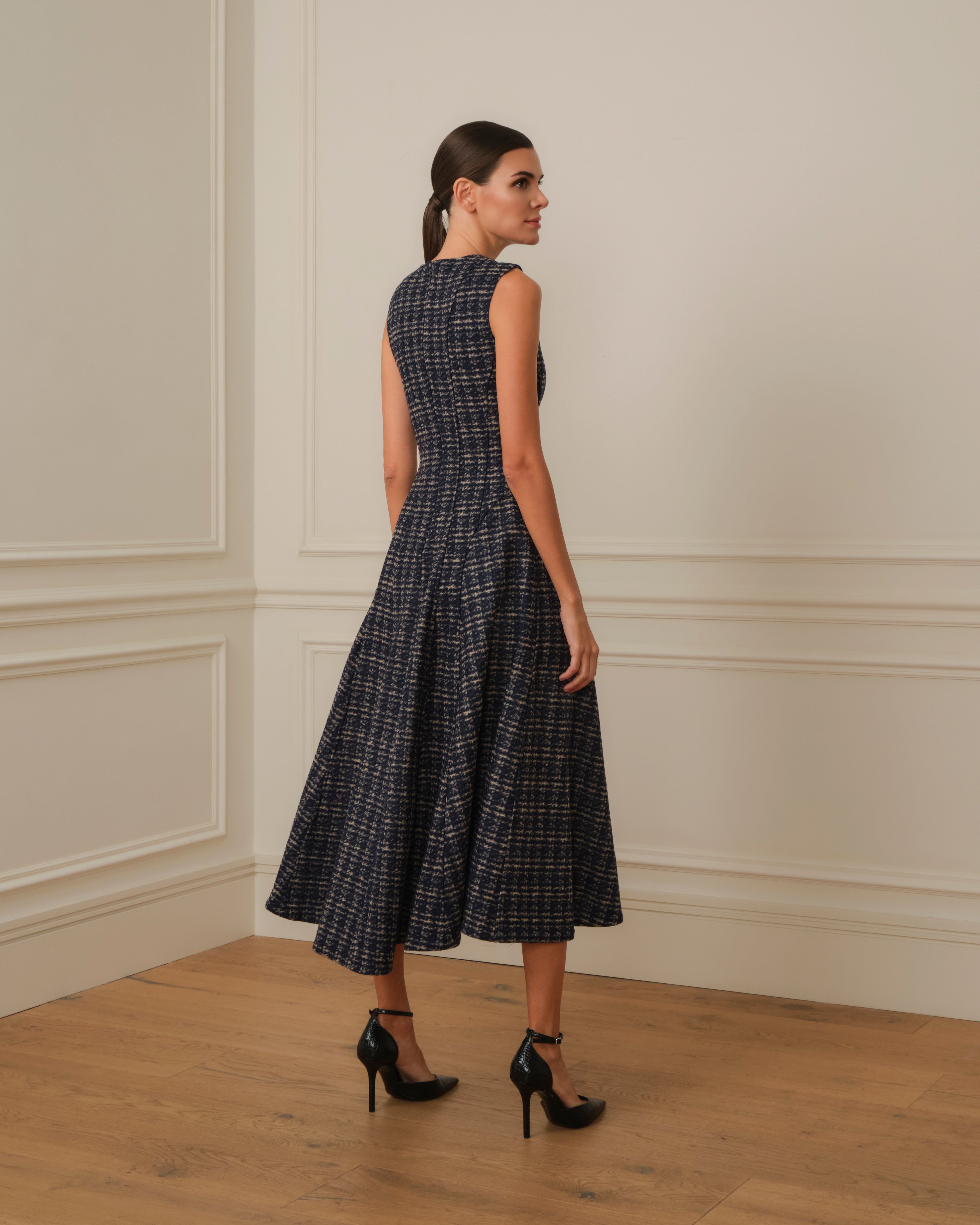 VESTIDO MIDI DE TWEED AZUL MARINO