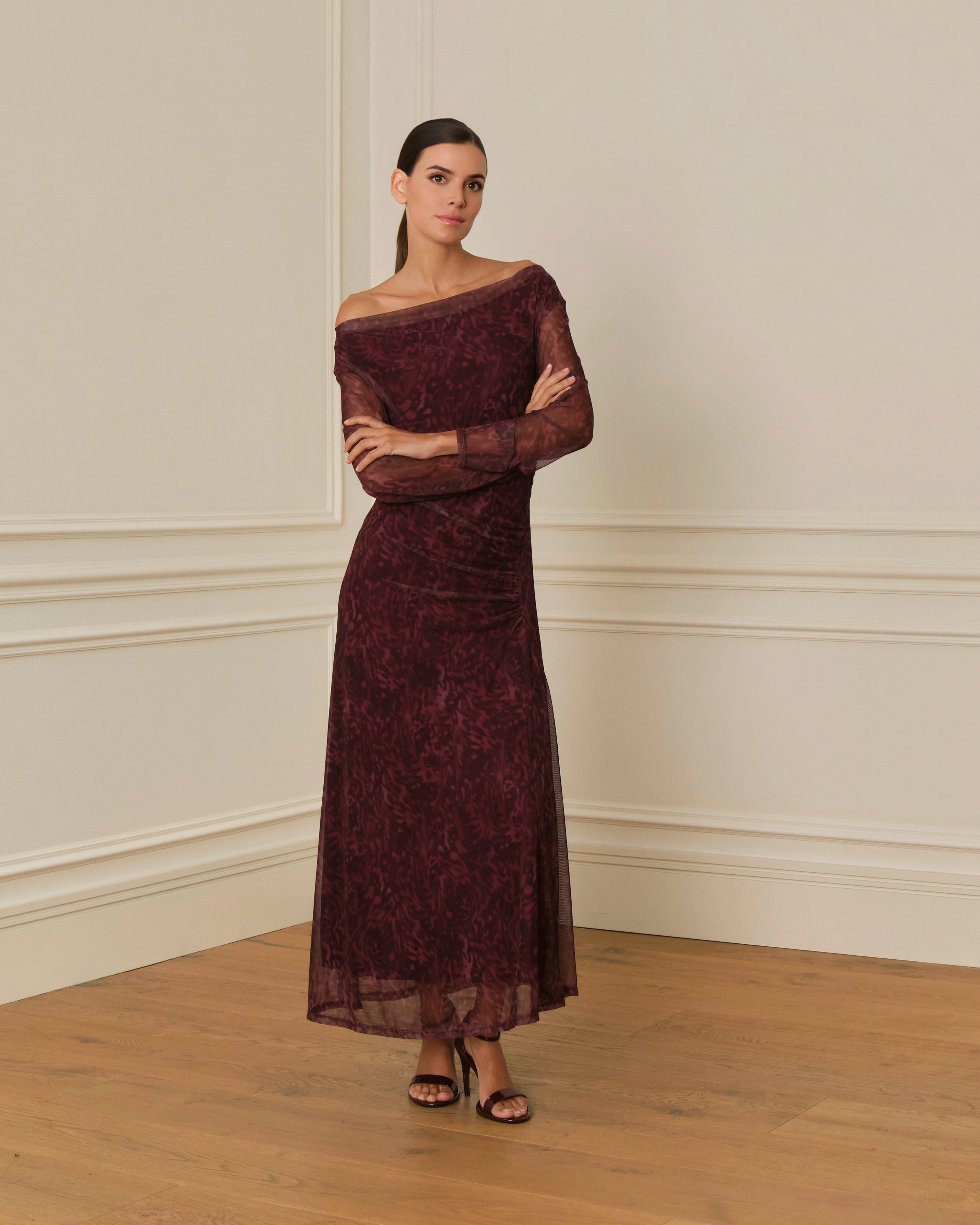 VESTIDO MANGA LARGA DRAPEADO CON ESTAMPADO MORADO