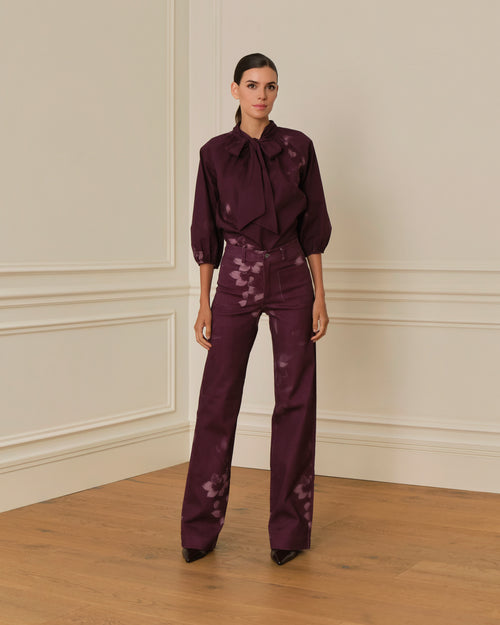 BLUSA MANGA ABULLONADA CON ESTAMPADO FLORAL MORADO