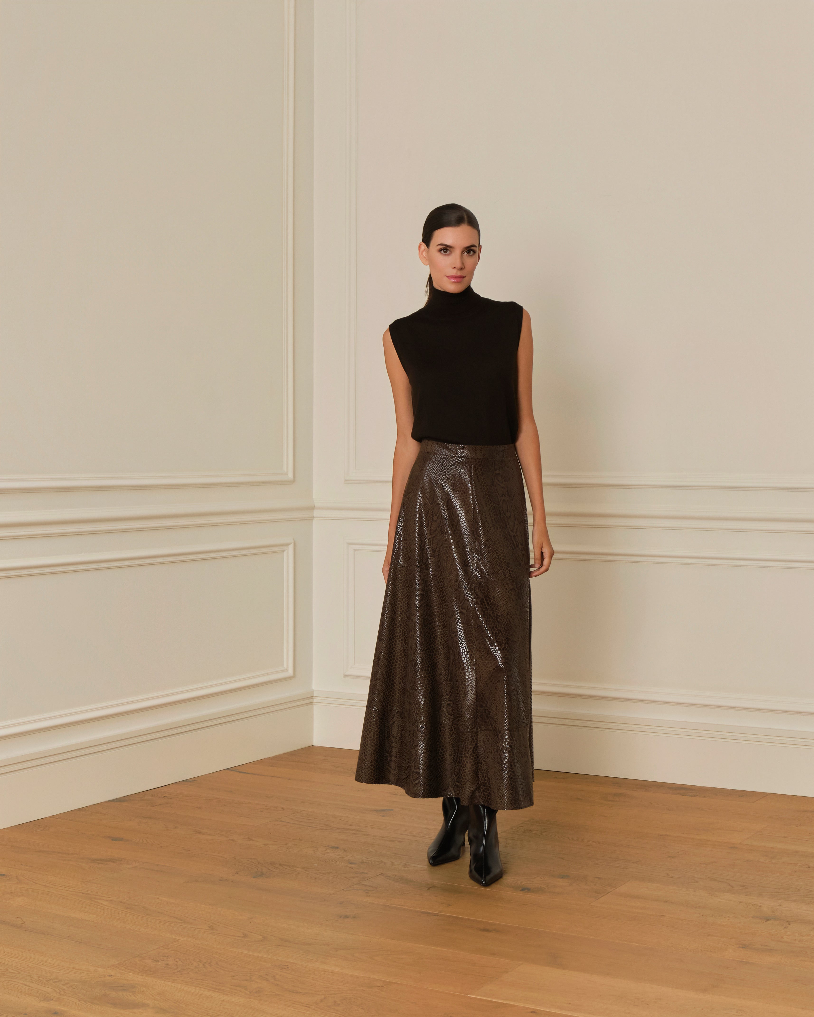 PRE-ORDER FALDA MIDI EFECTO PIEL DE PITÓN