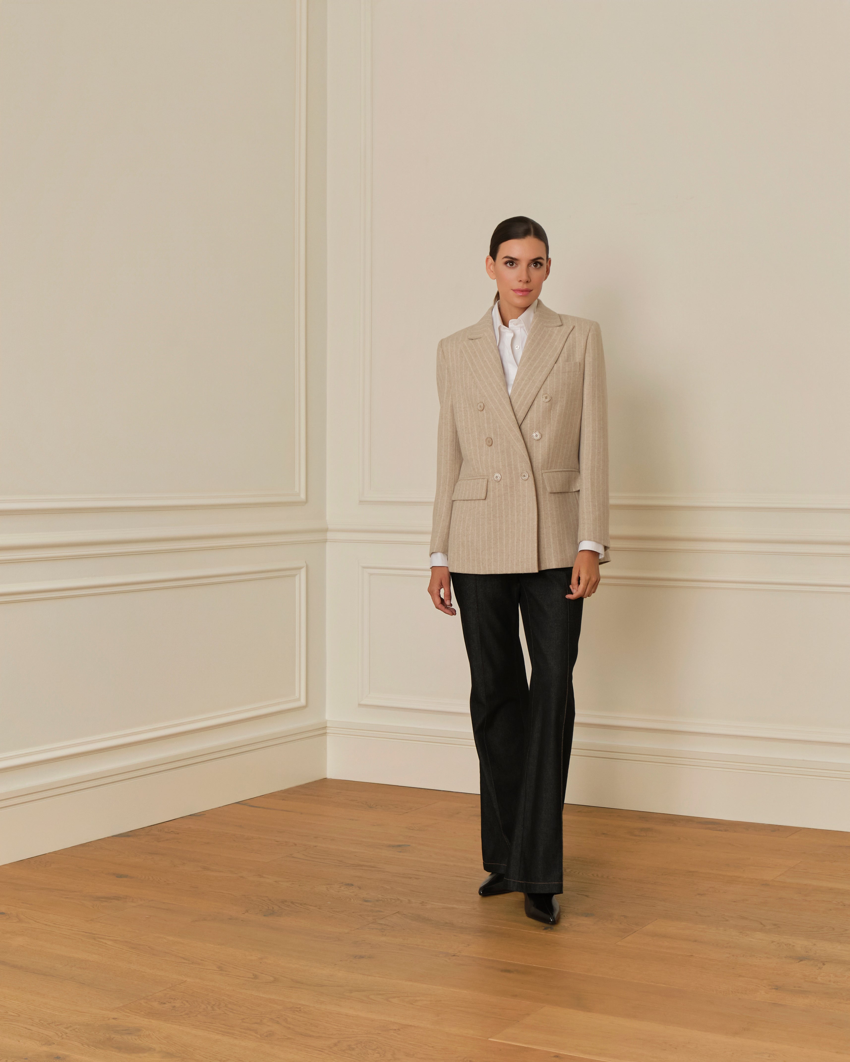 PRE-ORDER BLAZER CRUZADA RAYA DIPLOMATICA BEIGE