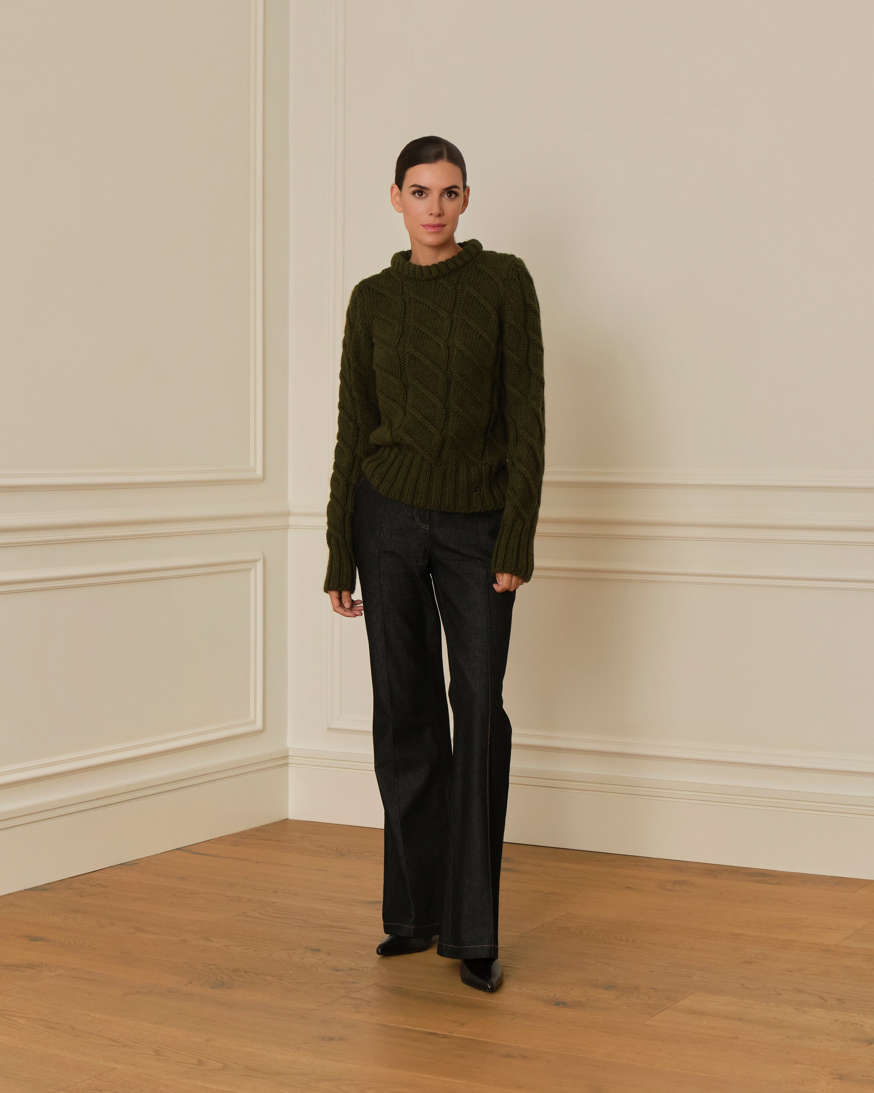 SUÉTER DE PUNTO TRENZADO VERDE