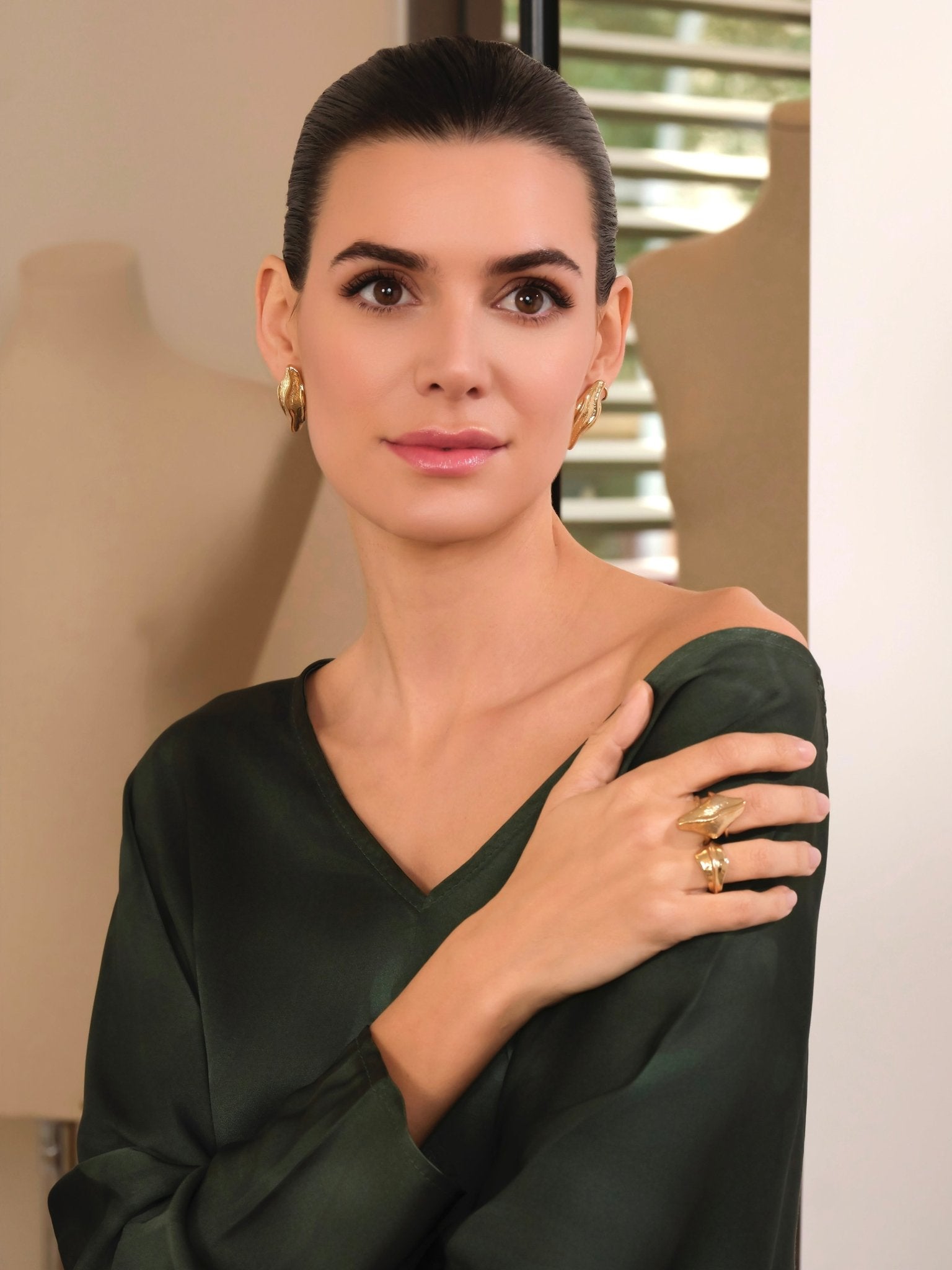 LEMON LEAF ANILLO DOBLE ARGOLLA DORADO - SEEIOU