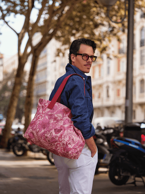 TOTE BAG ROSA JUAN AVELLANEDA X SEE IOU