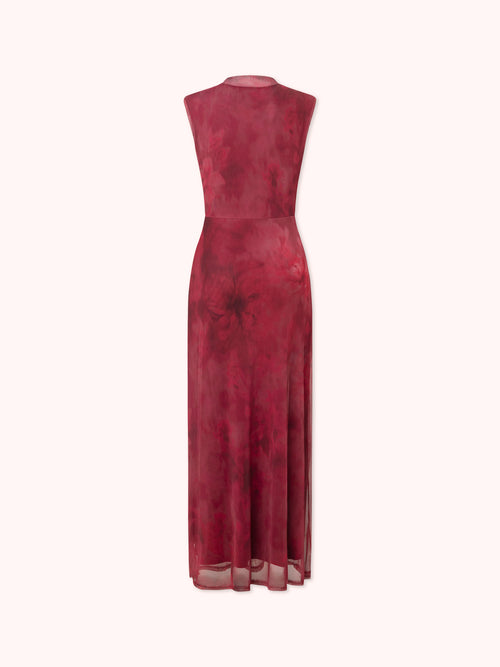 VESTIDO ENTALLADO CON DRAPEADO EN TUL FUCSIA