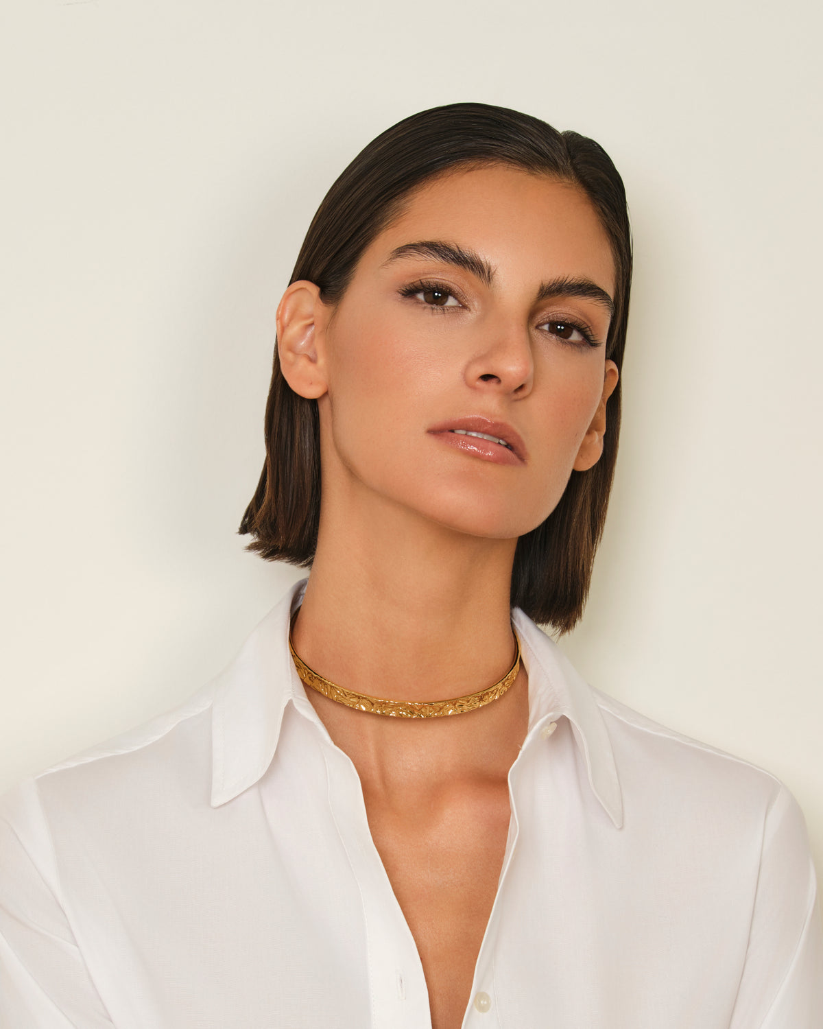 COLLAR CHOKER DORADO