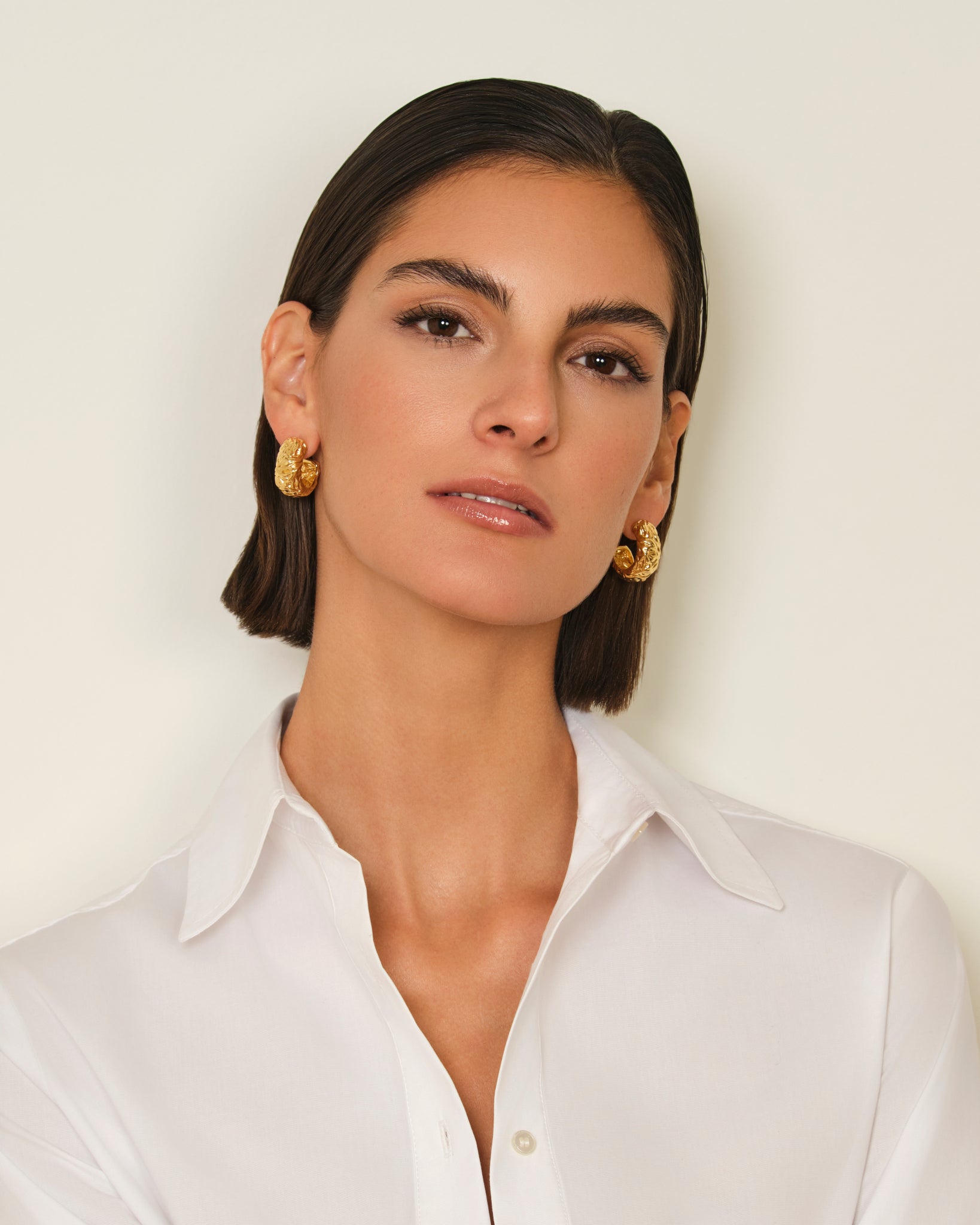 PENDIENTES DE ARO ABIERTO DORADO