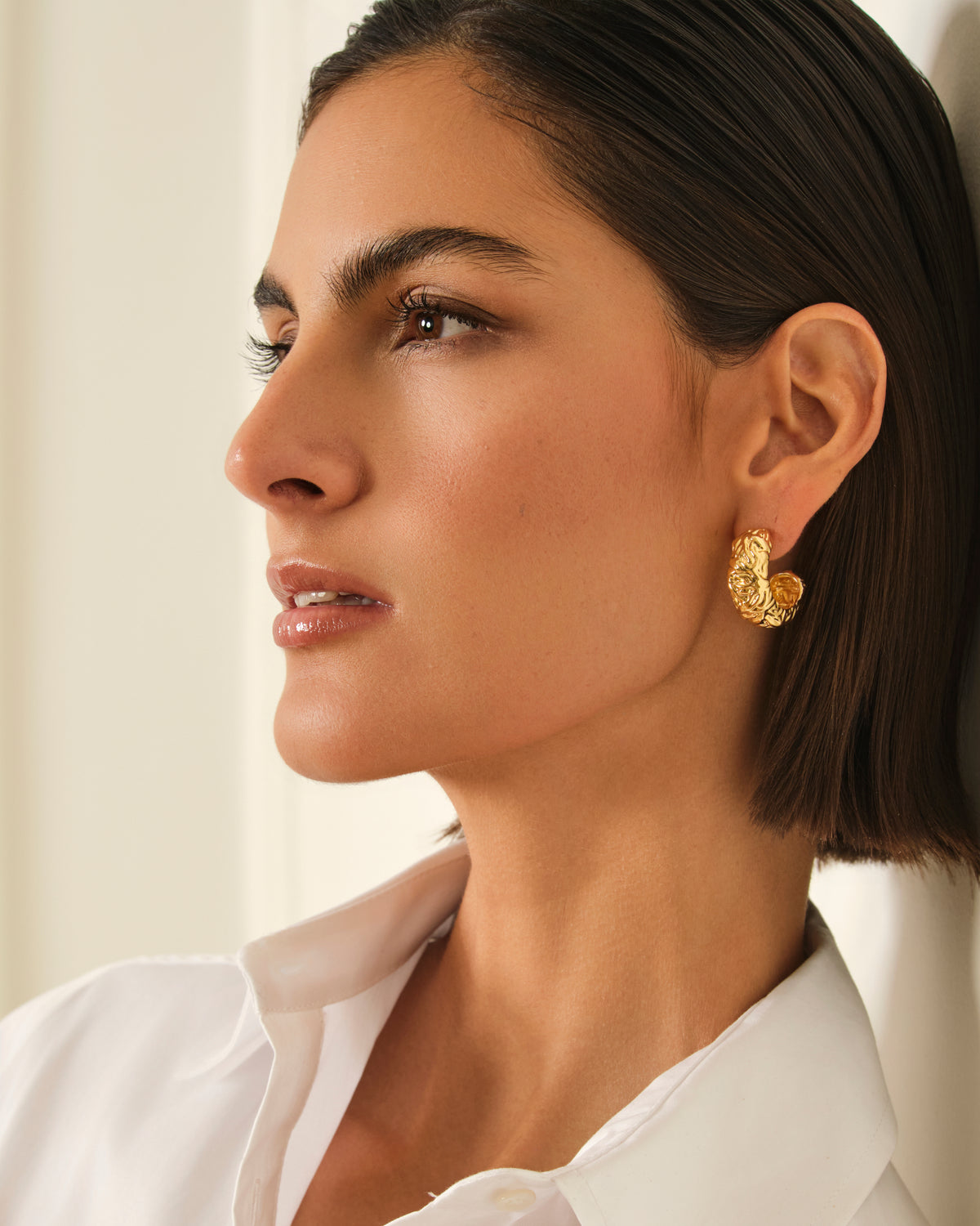 PENDIENTES DE ARO ABIERTO DORADO