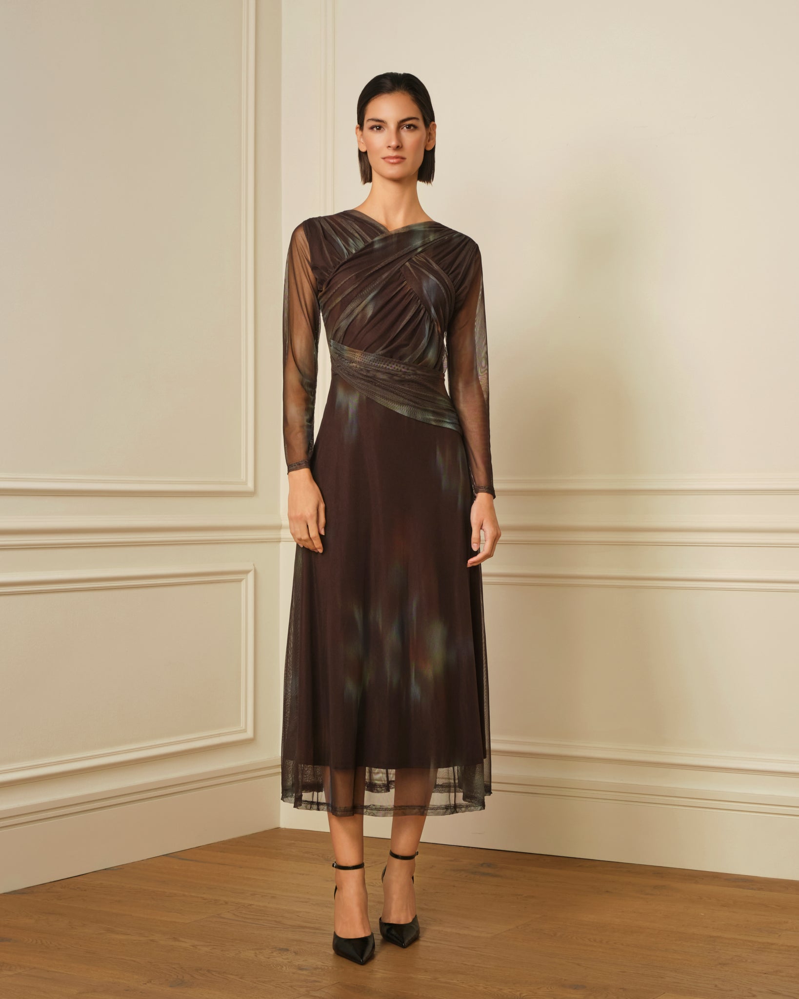 VESTIDO DE TUL CON DRAPEADO CRUZADO VERDE