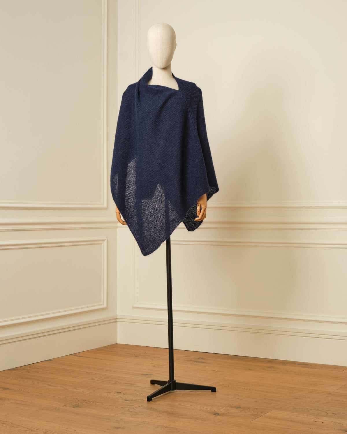 PONCHO NAVY