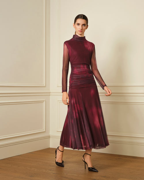 VESTIDO CUELLO ALTO CON DRAPEADO BURDEOS