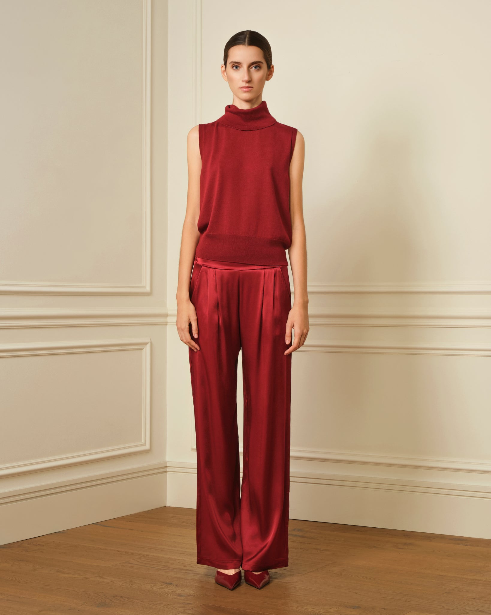 PANTALÓN PALAZZO SATINADO BURDEOS