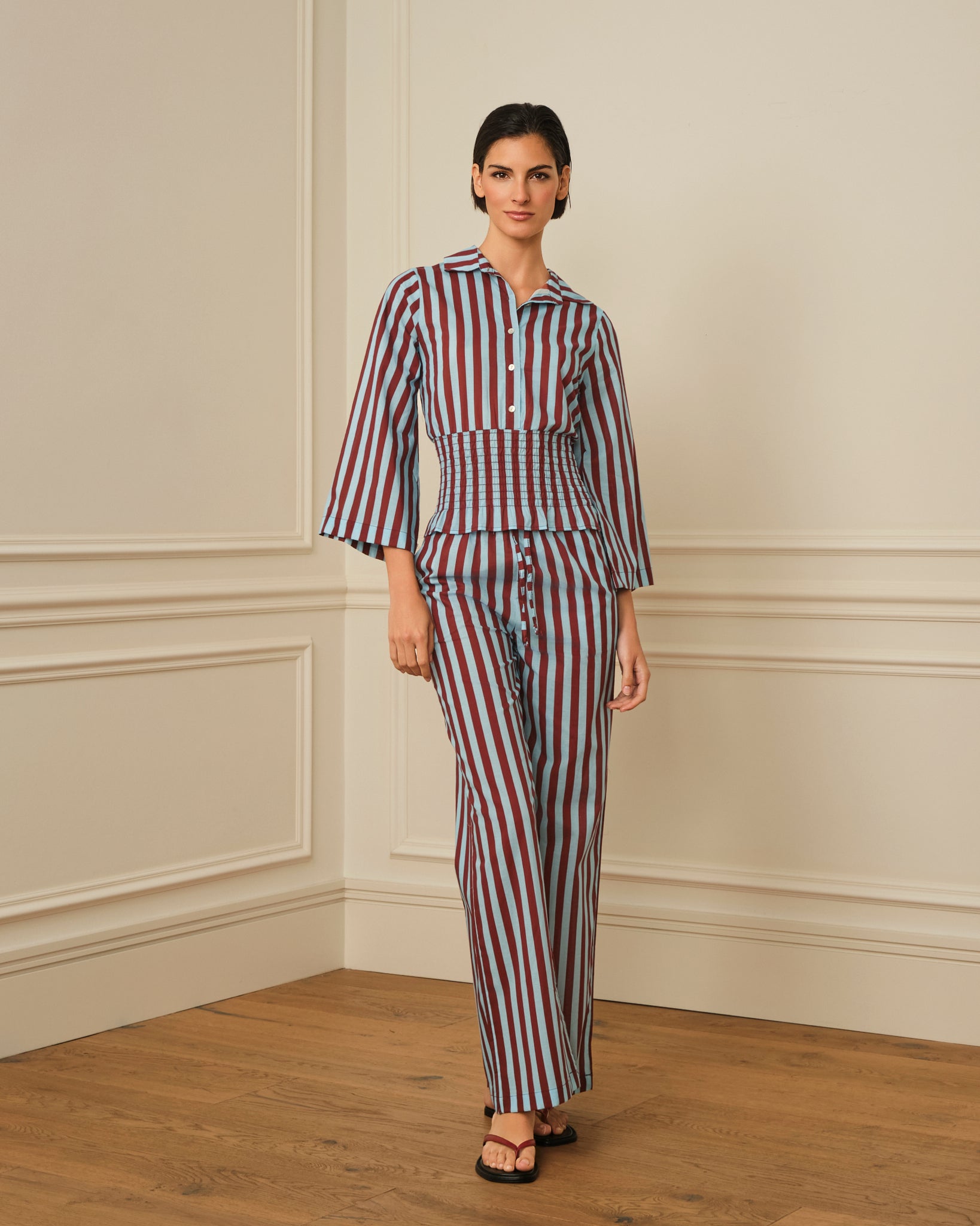 PANTALÓN DE RAYAS BURDEOS Y CELESTE