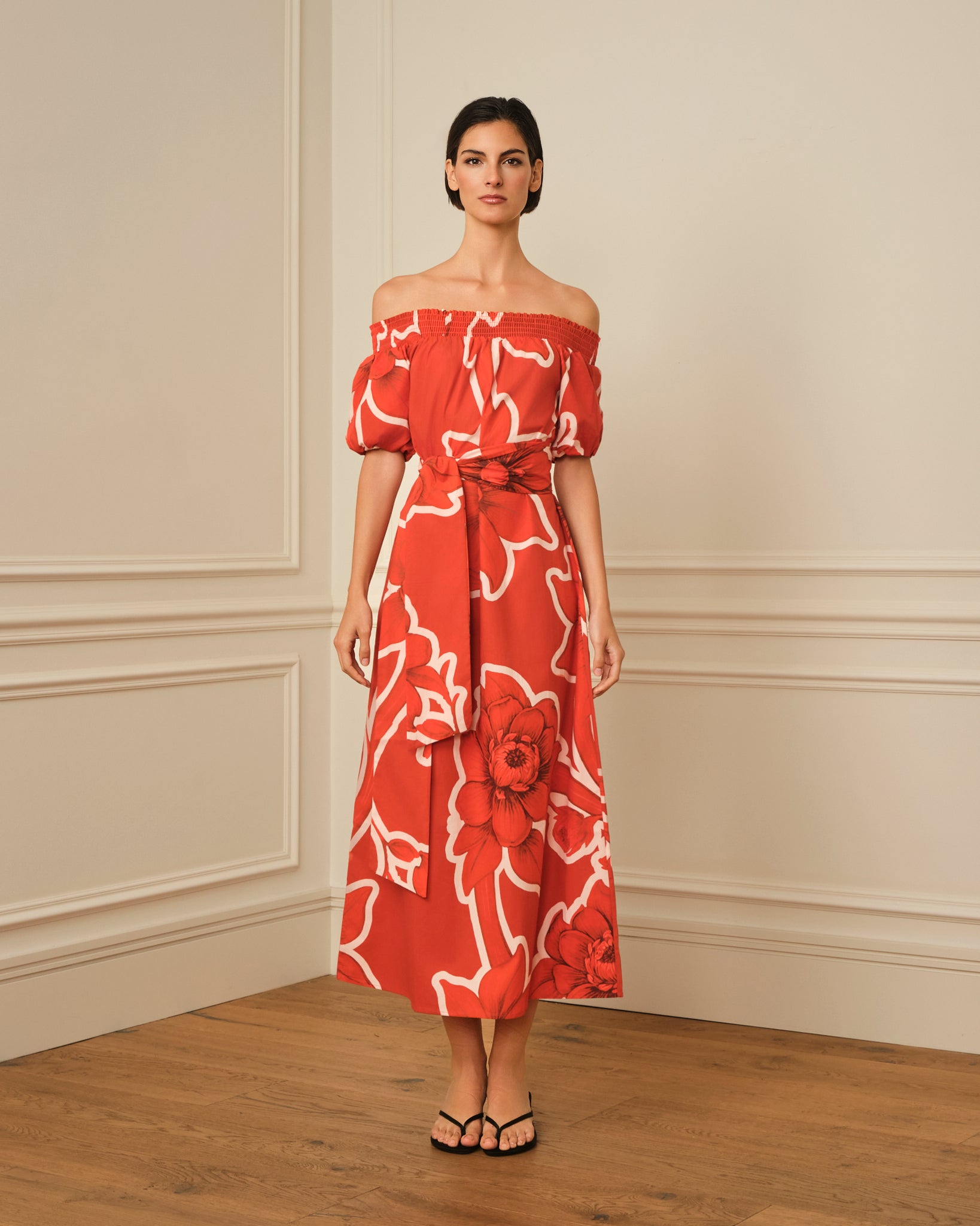 VESTIDO MIDI ESTAMPADO OFF SHOULDER ROJO