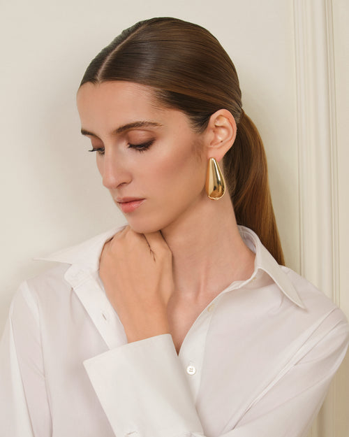 PENDIENTES OVALADOS METÁLICOS DORADO