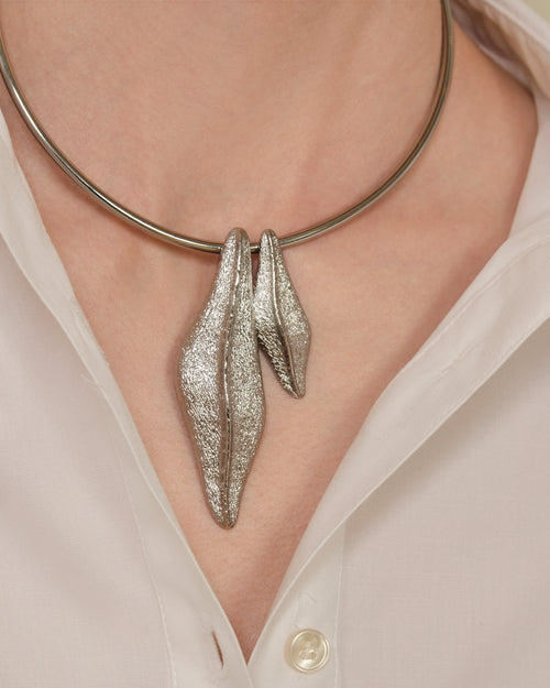 LEMON LEAF COLLAR PLATEADO
