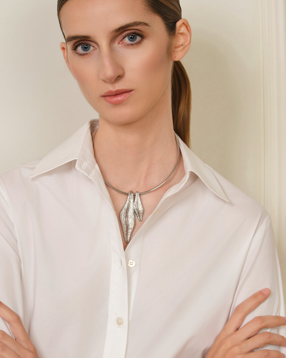 LEMON LEAF COLLAR PLATEADO