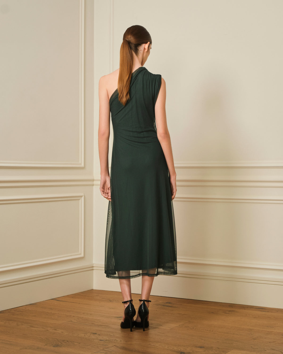 VESTIDO DE TUL ASIMÉTRICO VERDE