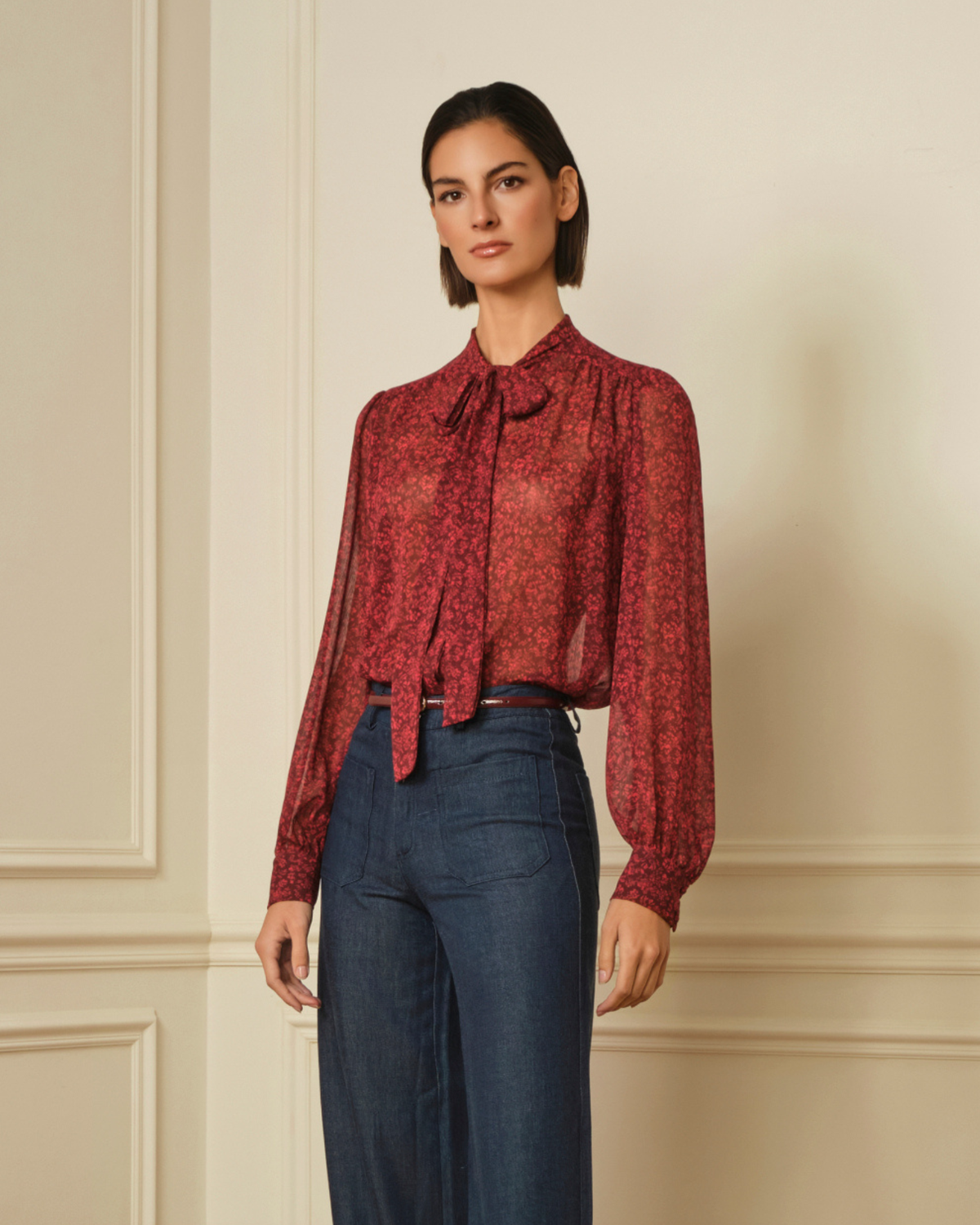 CAMISA LAZADA CON ESTAMPADO ROJO