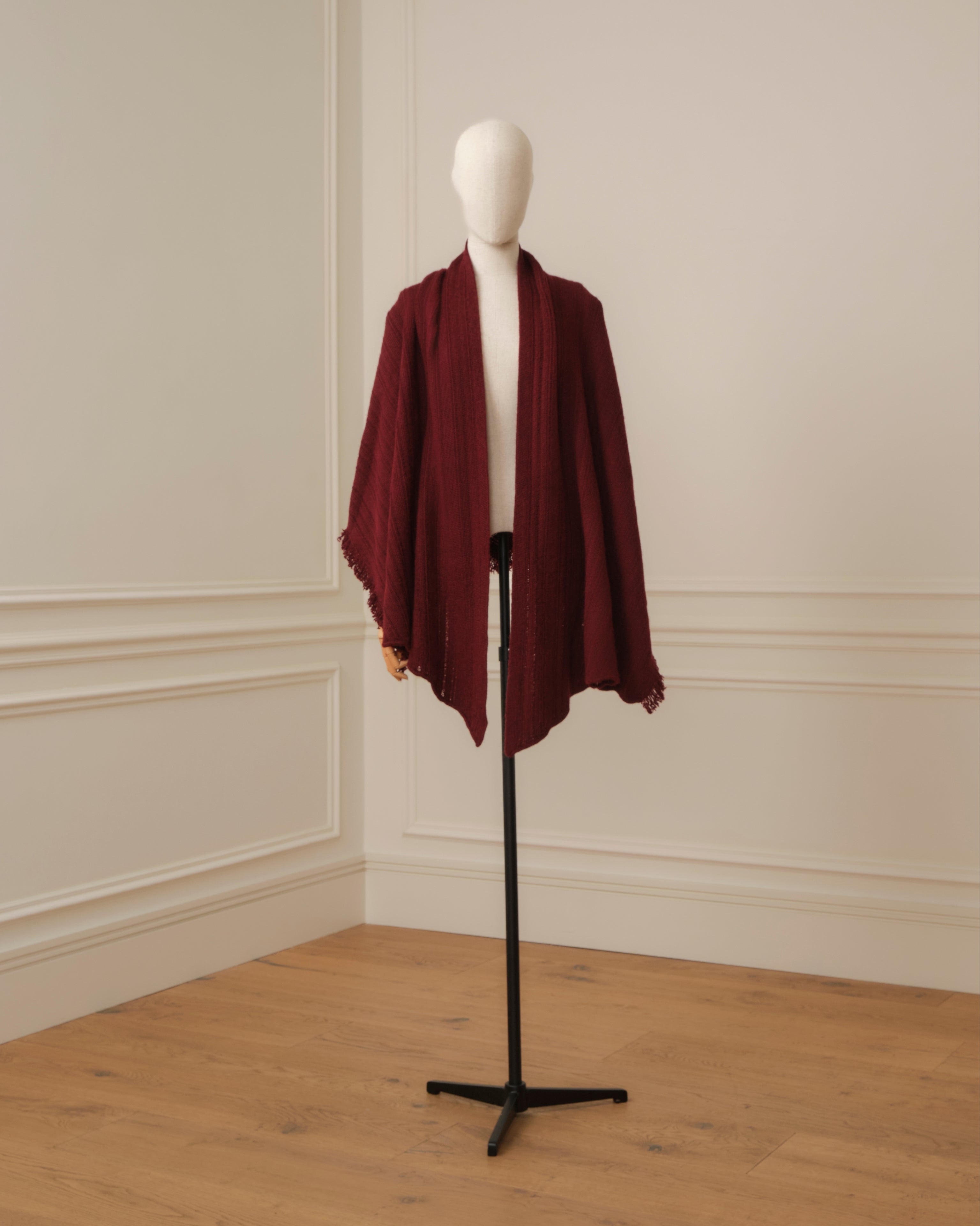 CAPA DE PUNTO ACANALADO GRANATE