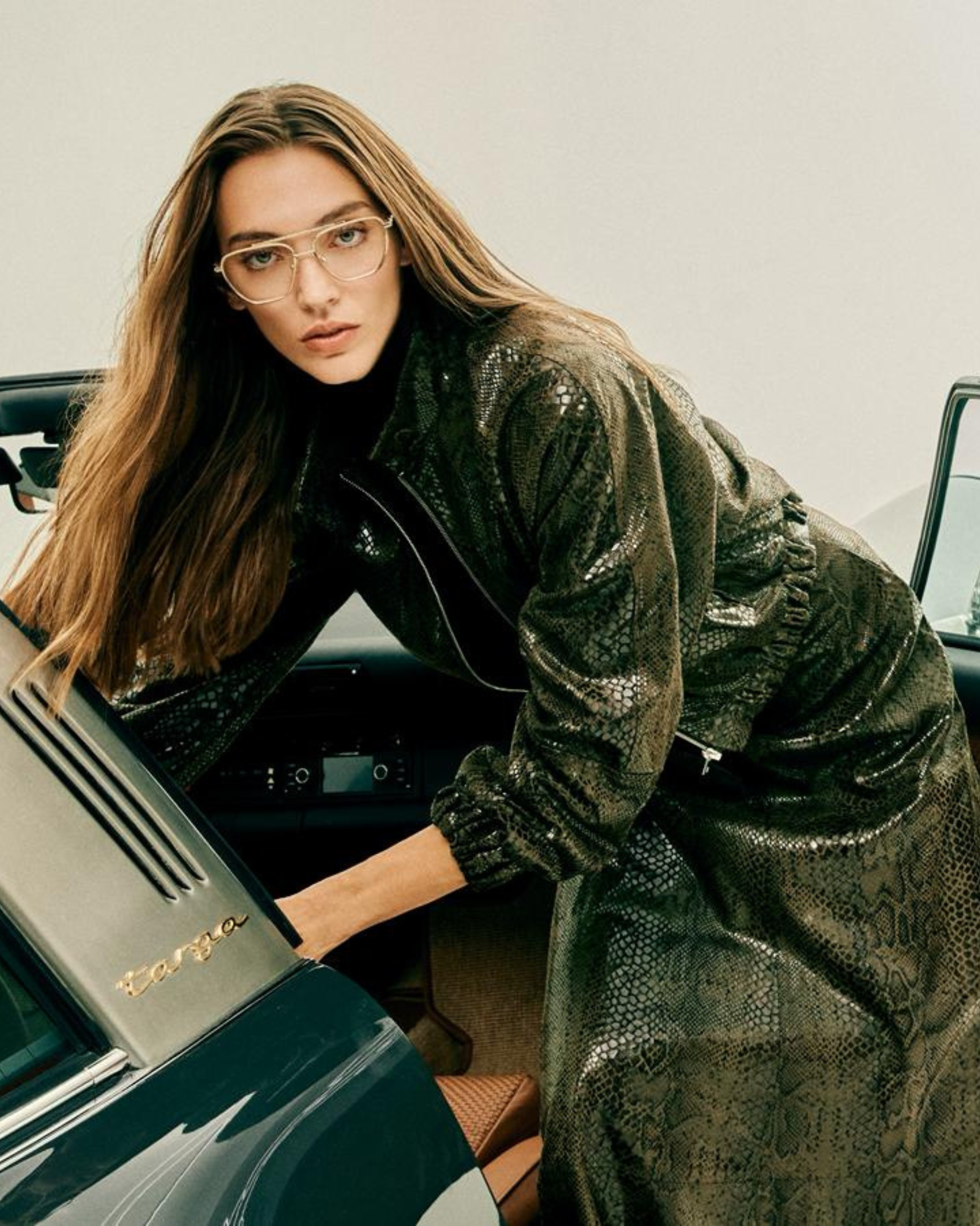 FALDA MIDI EFECTO PIEL DE PITÓN