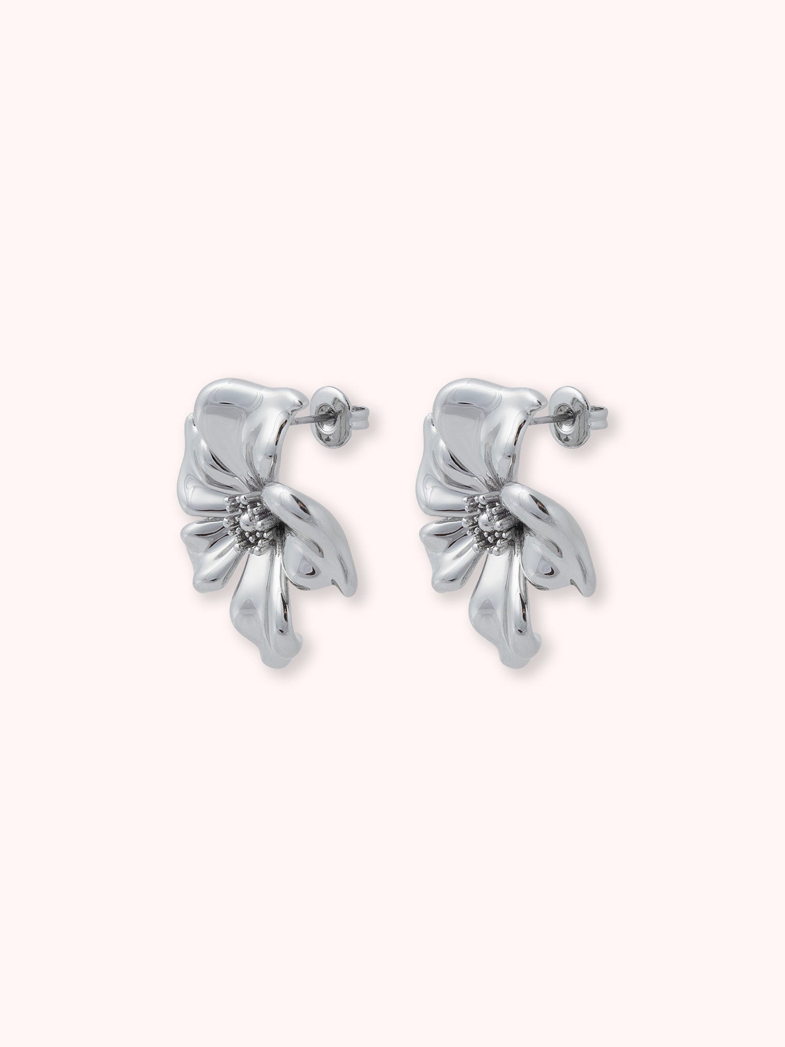 FLOR DE ALMENDRO PENDIENTES PLATEADO