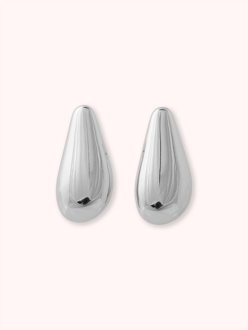 PENDIENTES OVALADOS METÁLICOS PLATEADO