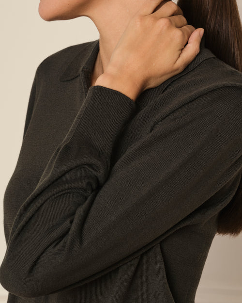 JERSEY CUELLO POLO VERDE MILITAR