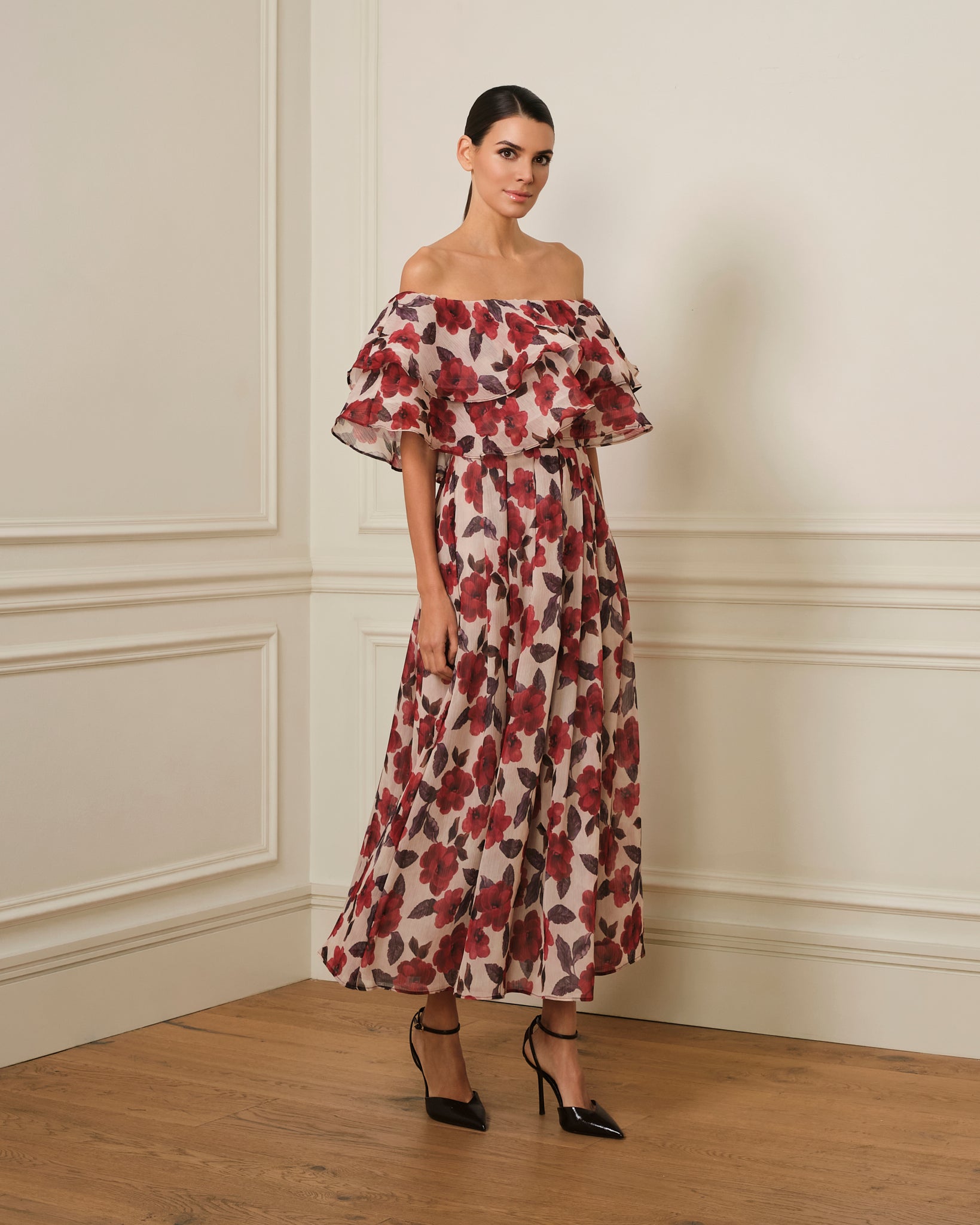 VESTIDO MIDI ESTAMPADO FLORAL CON VOLANTE