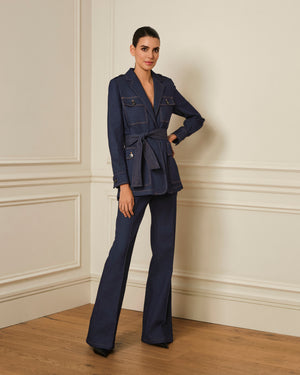 PANTALÓN FLARE CON COSTURAS VISTAS DENIM