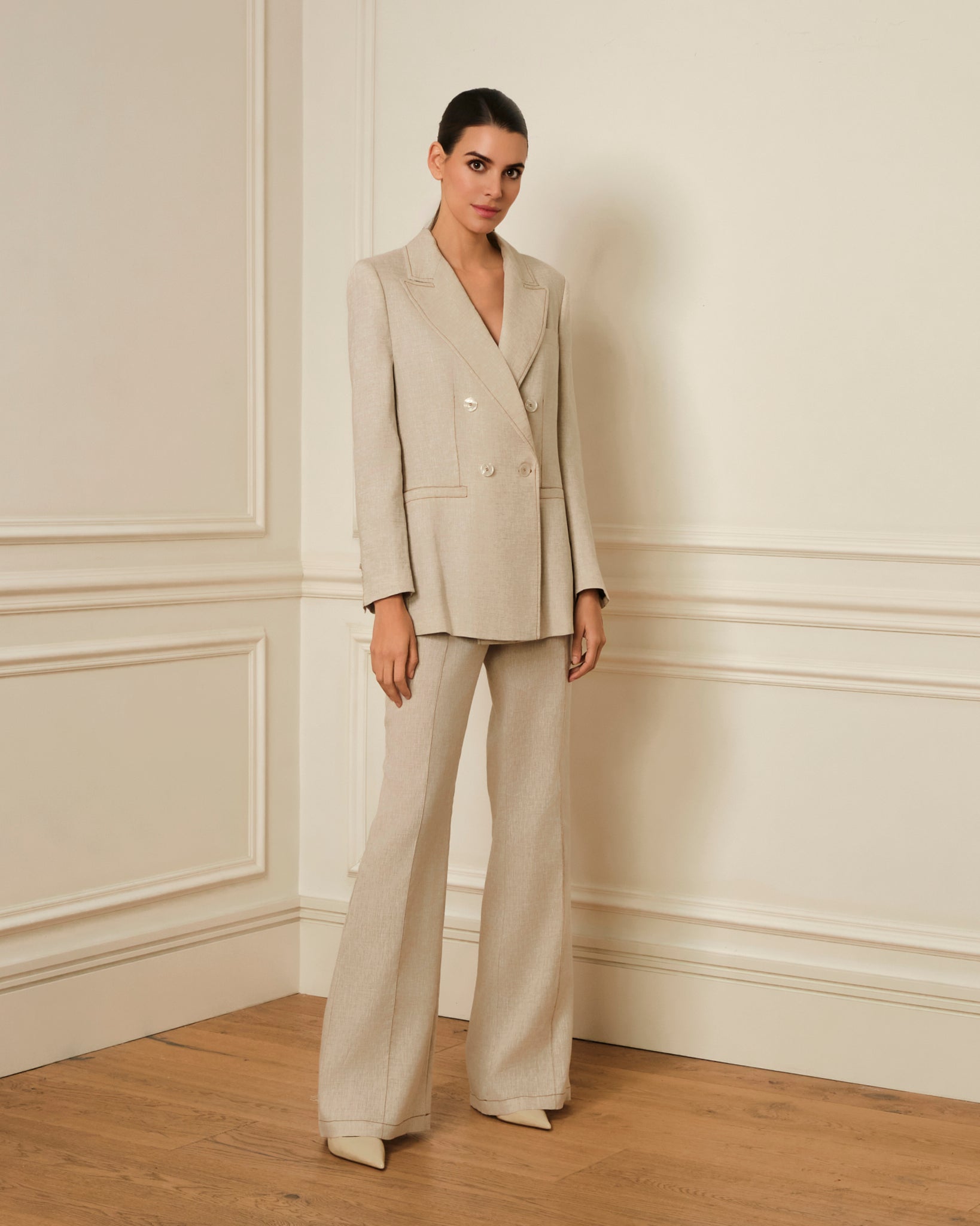 BLAZER CRUZADA CON COSTURAS VISTAS CRUDO