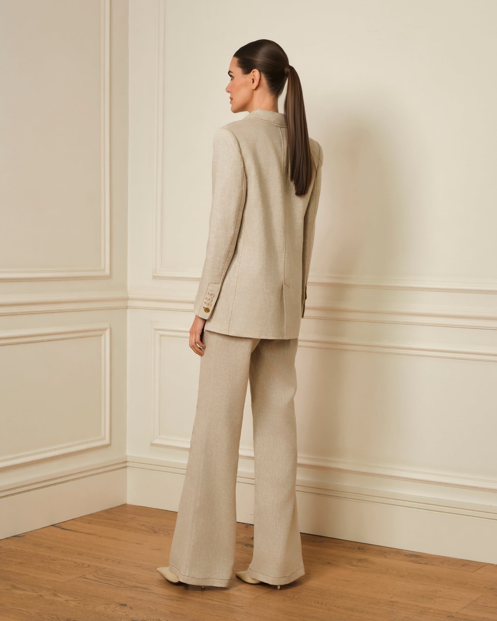 BLAZER CRUZADA CON COSTURAS VISTAS CRUDO