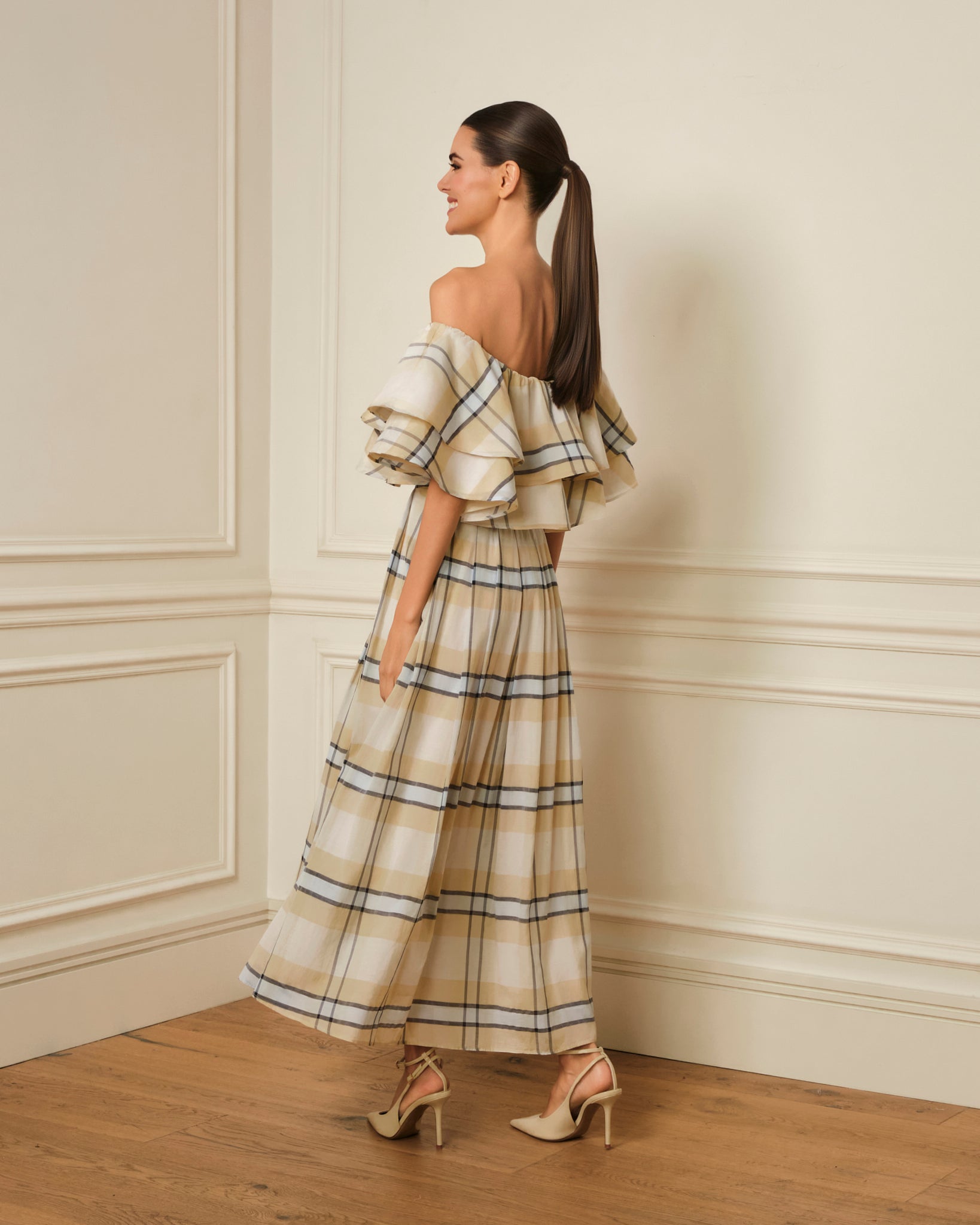 VESTIDO MIDI ESTAMPADO CON VOLANTE