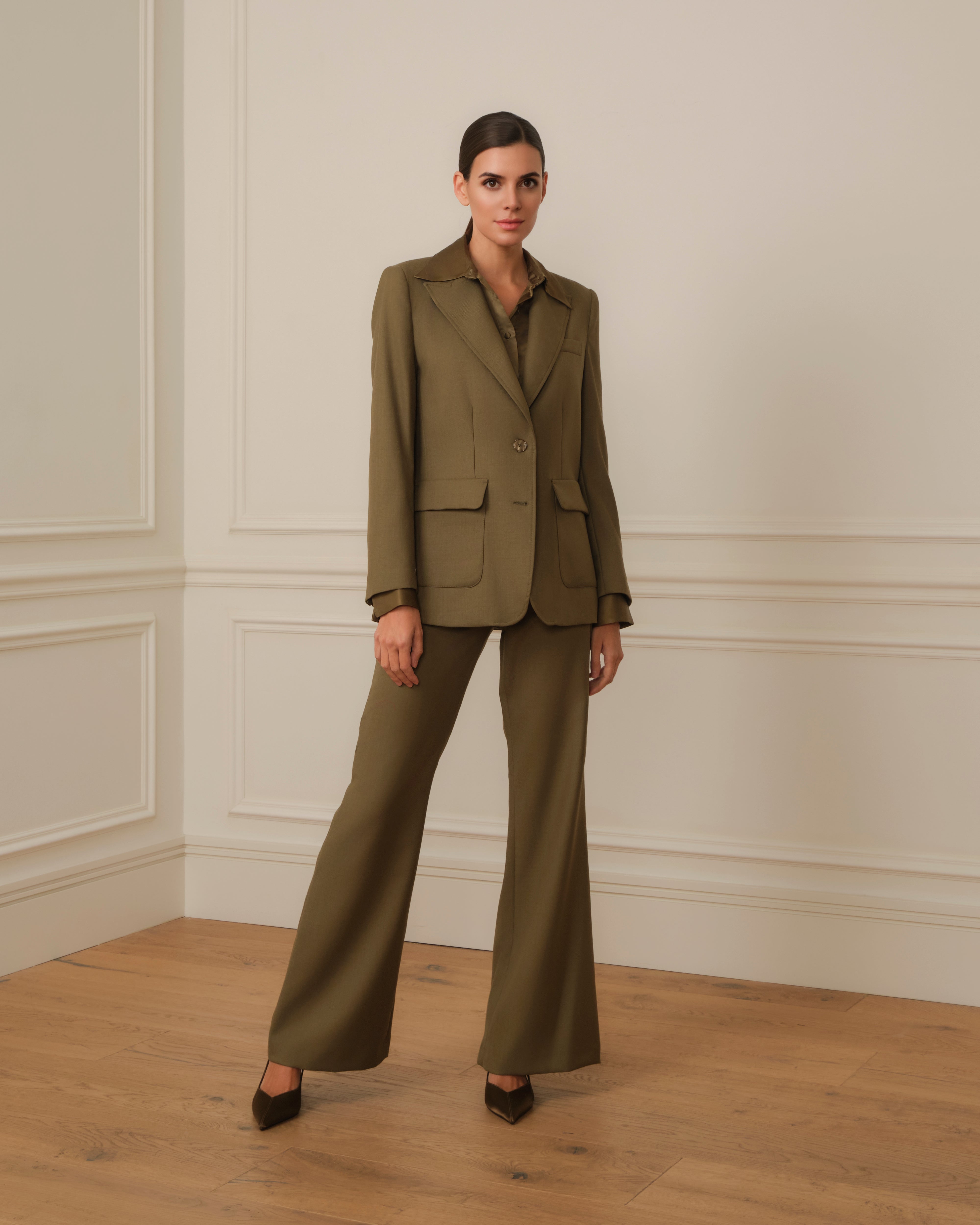 PANTALÓN FLARE VERDE MILITAR