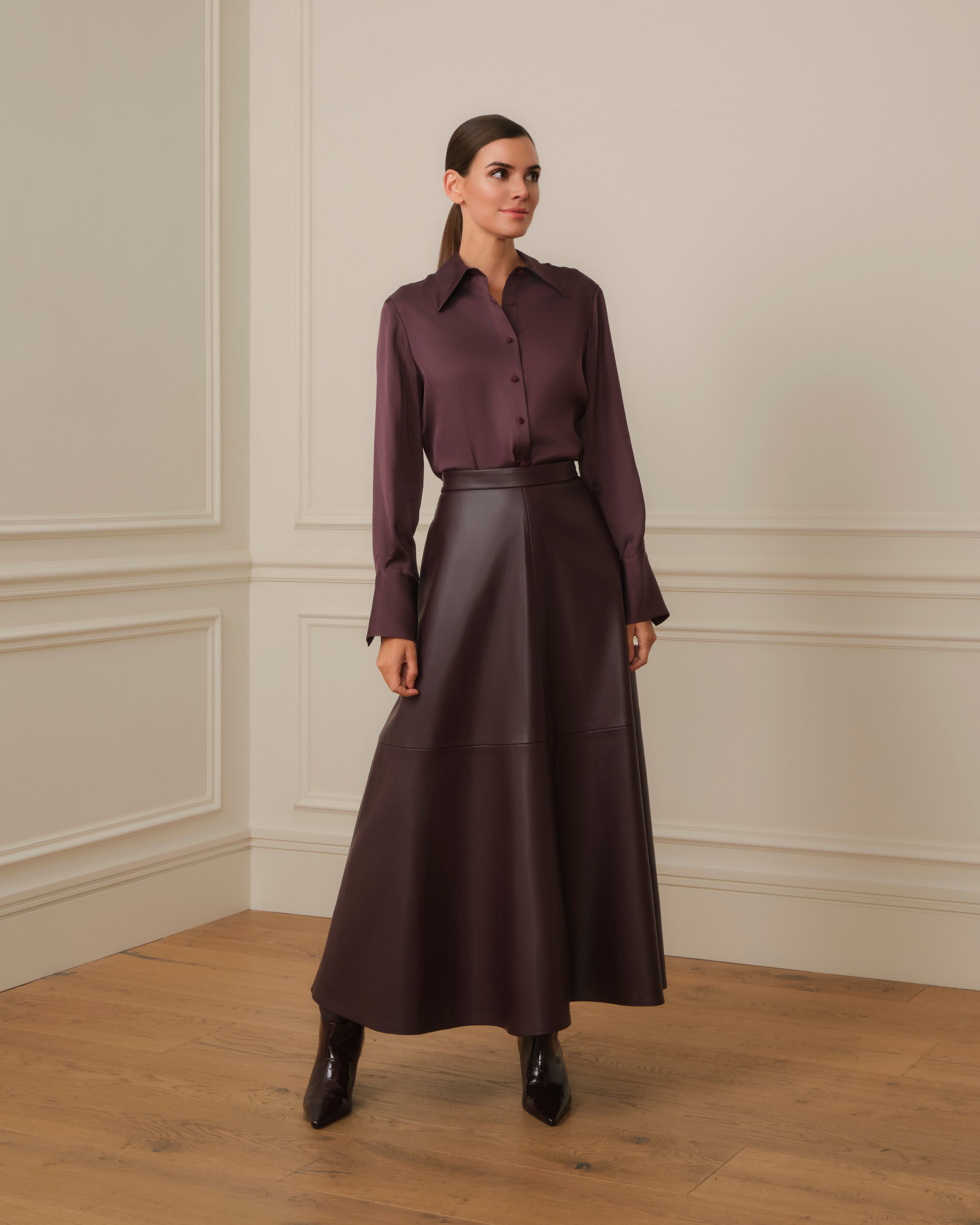 CAMISA SATINADA BERENJENA