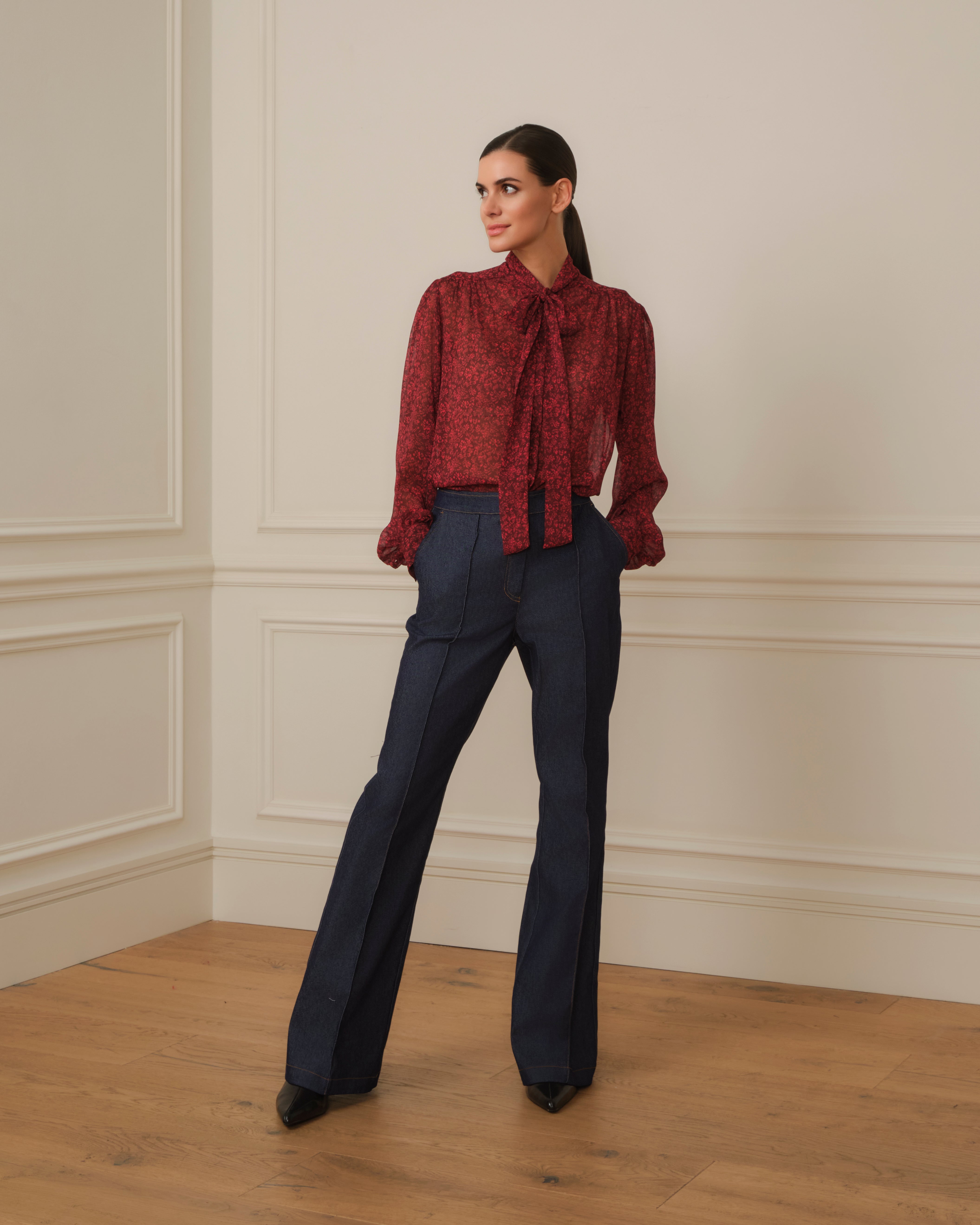 CAMISA LAZADA CON ESTAMPADO ROJO